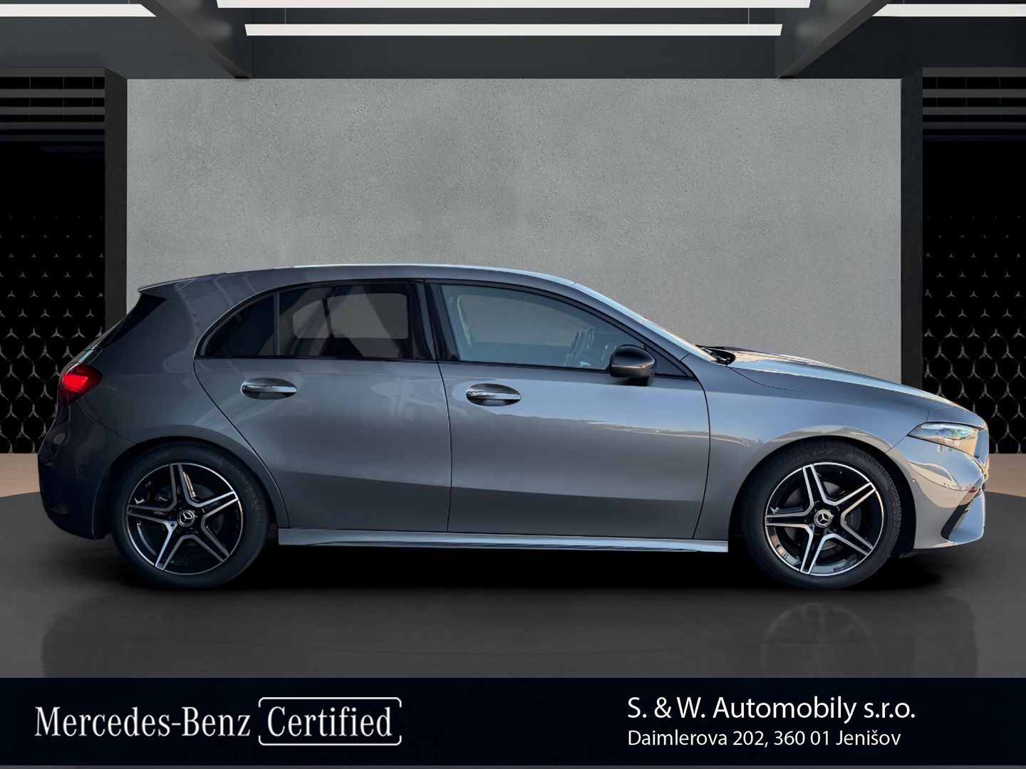 Mercedes-Benz Třídy A, A 200 d AMG Style Edition - fotka 4