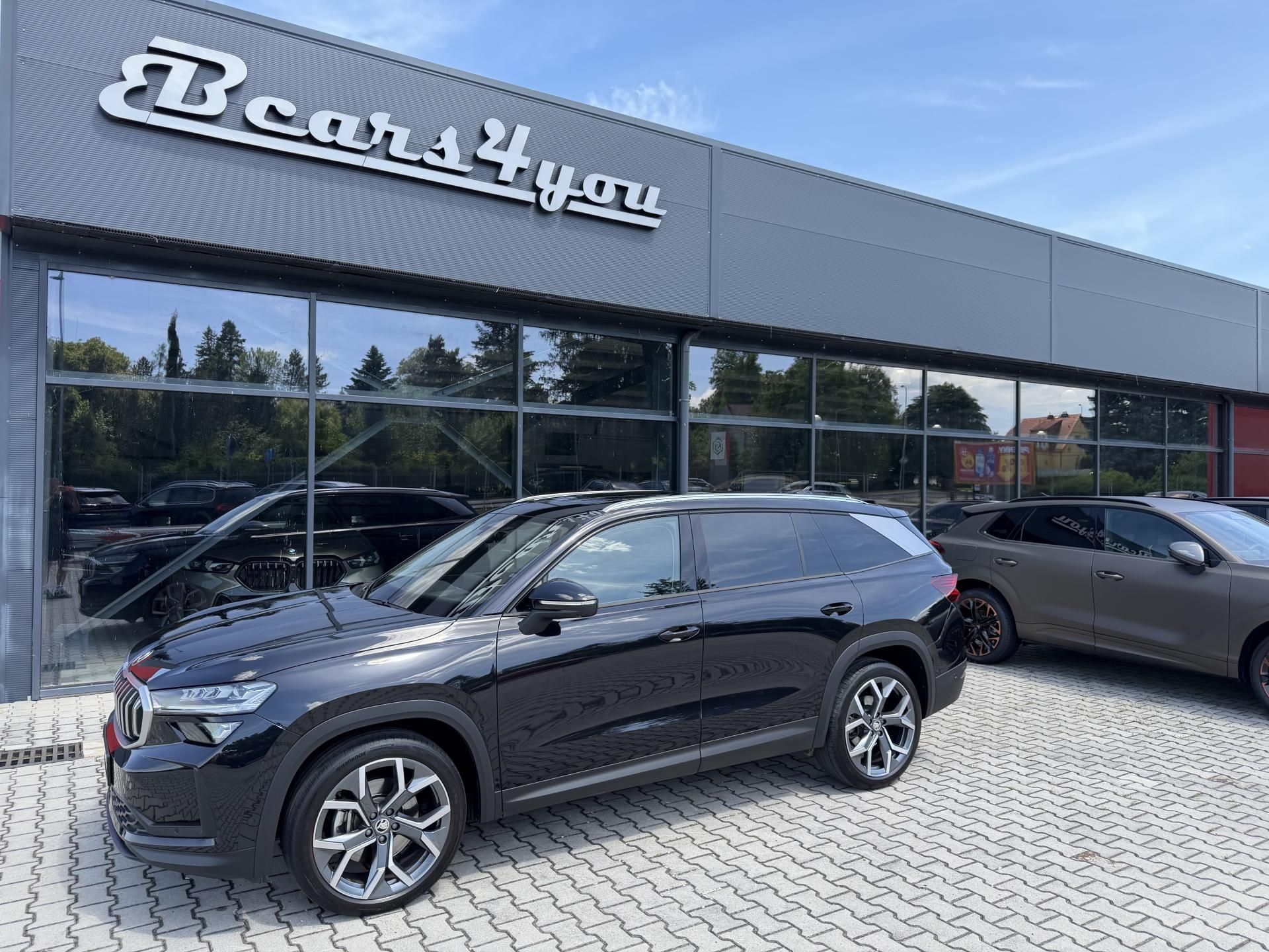 Škoda Kodiaq, 2.0TDI 142kW 4x4 MAX. VÝBAVA!! - fotka 4