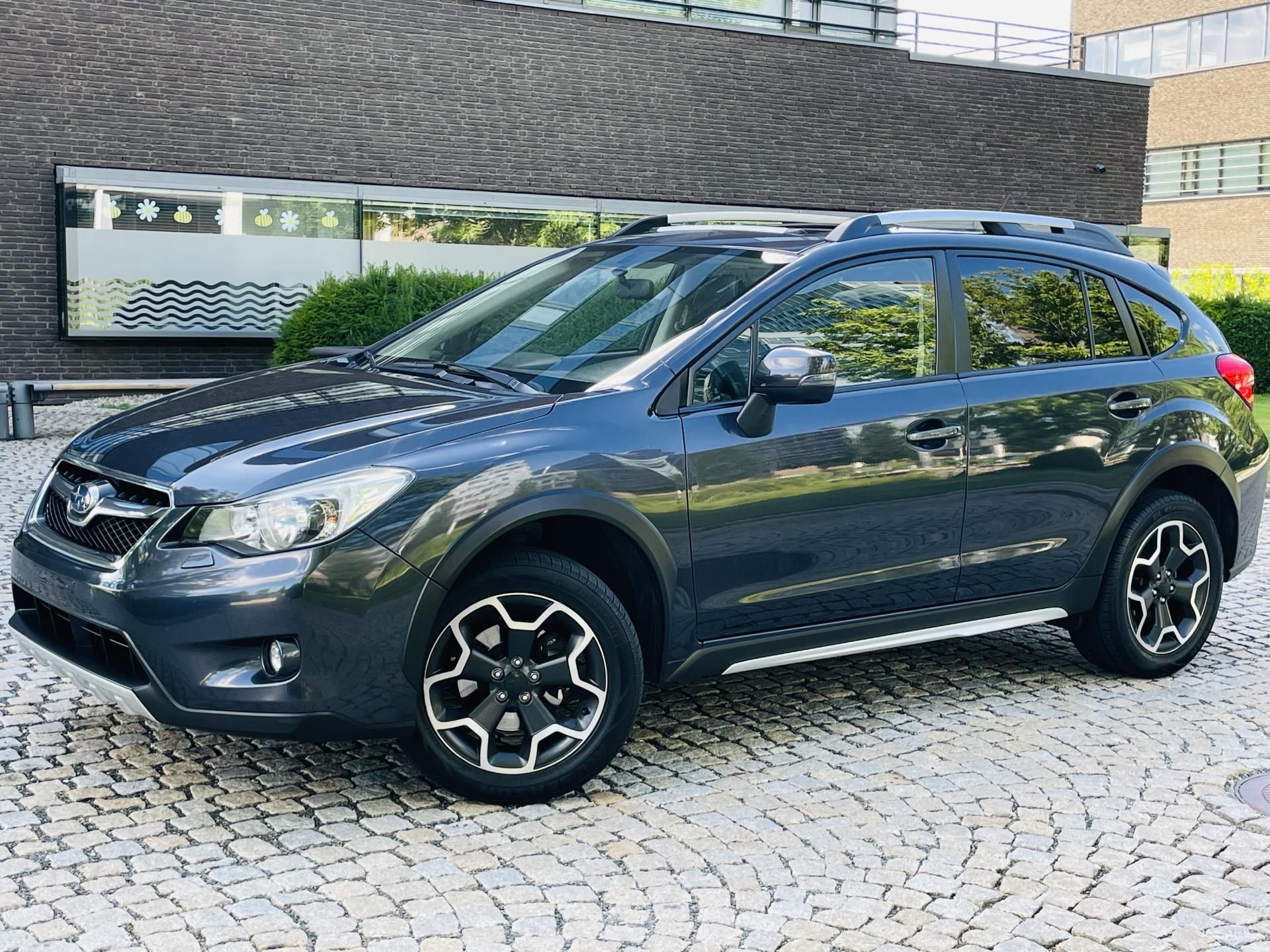Subaru XV, 2.0i 4x4 AUT 1MAJITEL SERVISKA - fotka 3