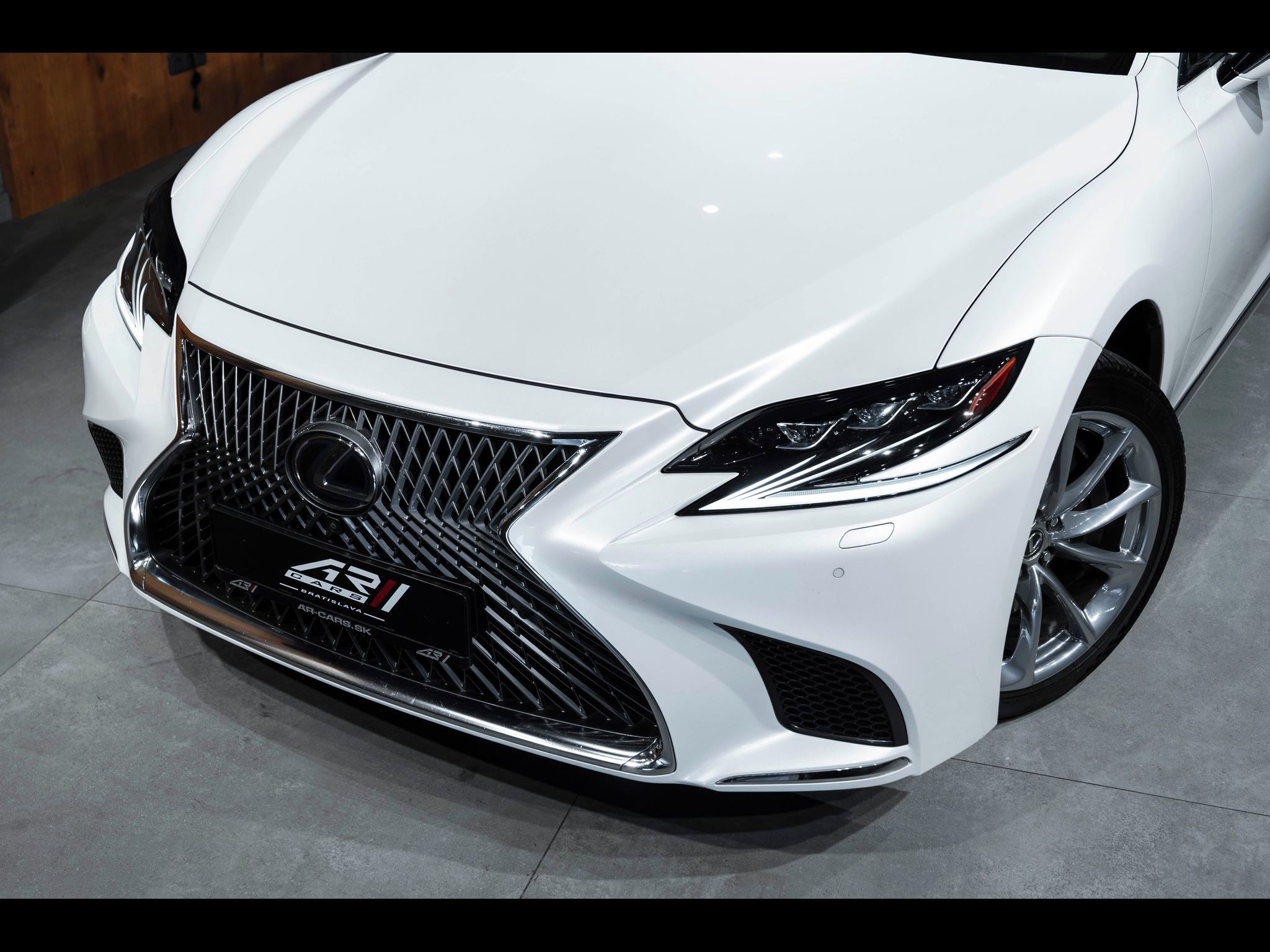 Lexus LS 500, H - fotka 4