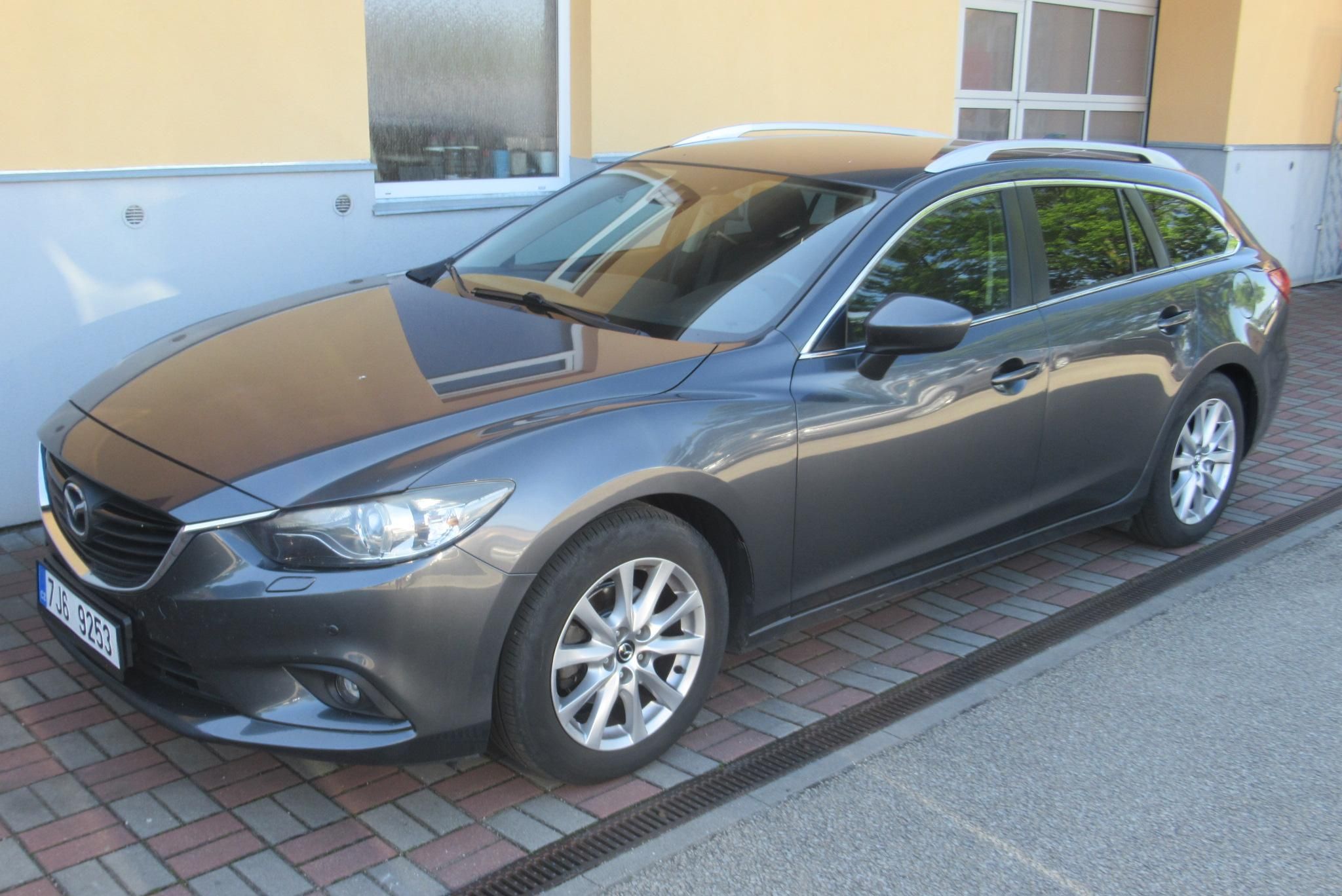 Mazda 6, 2.2 CD AUT. KLIMA SADA KOL - fotka 5