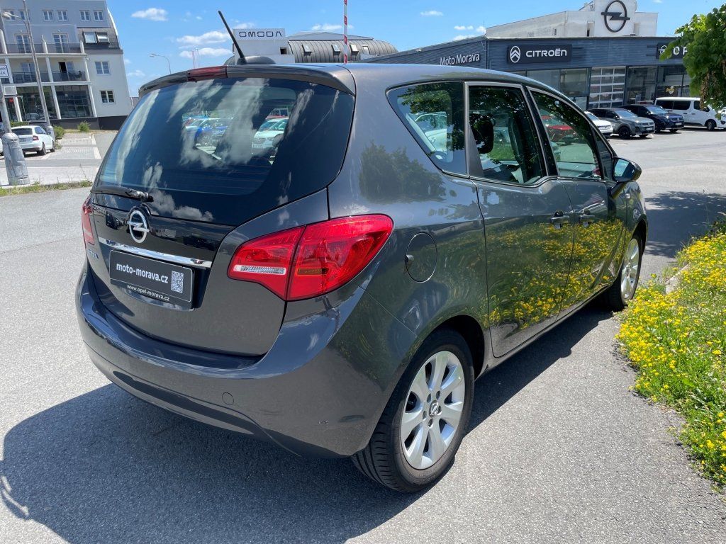 Opel Meriva, Cosmo 1,4i, 74 kW, 1. maj, ČR - fotka 5