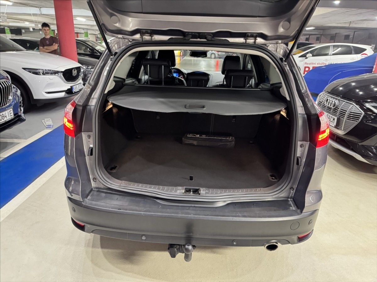 Ford Focus, 1,6 SCTi  Titanium - fotka 5