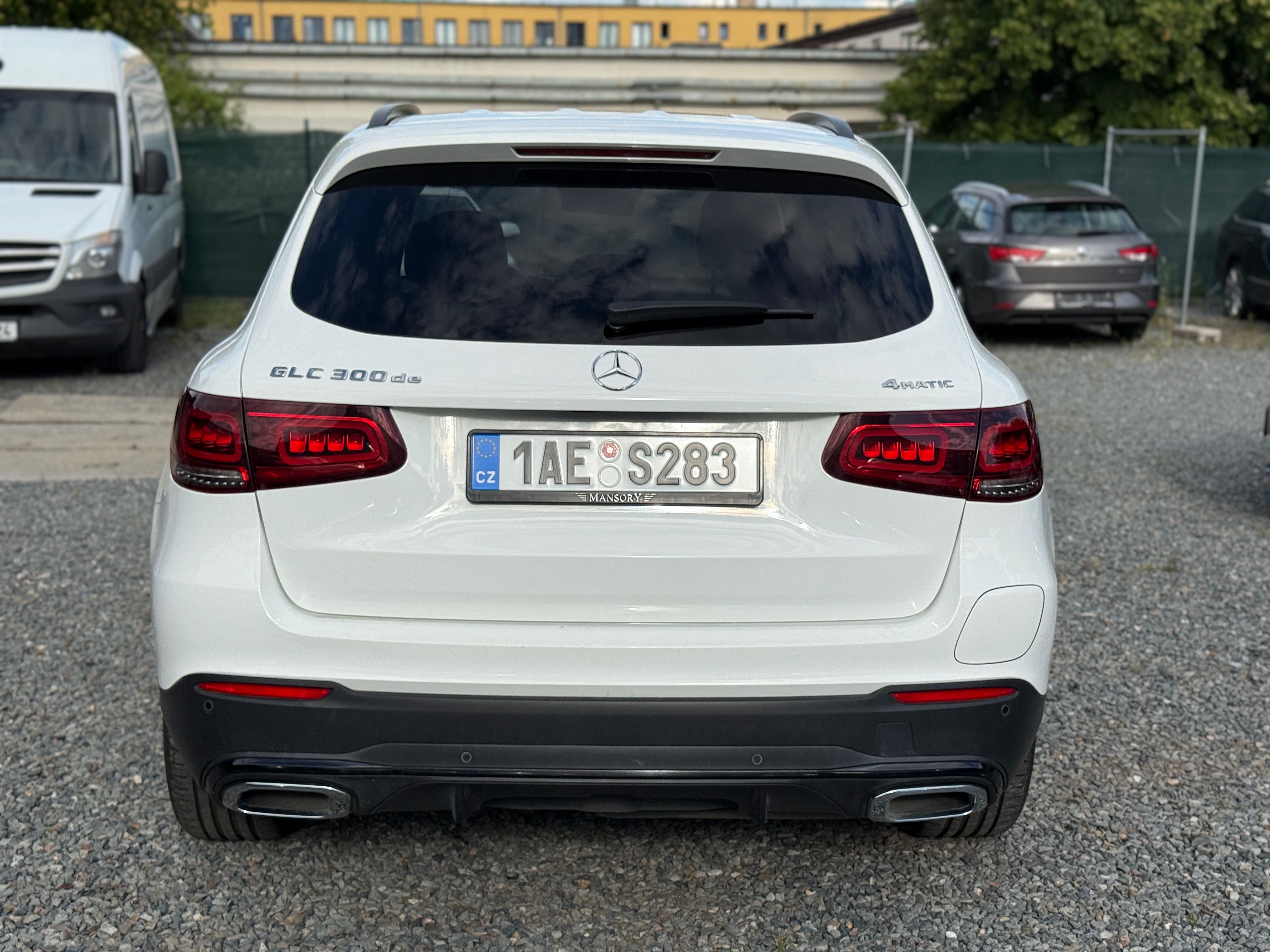 Mercedes-Benz GLC, SERVIS jen MB! Top Vybava - fotka 5