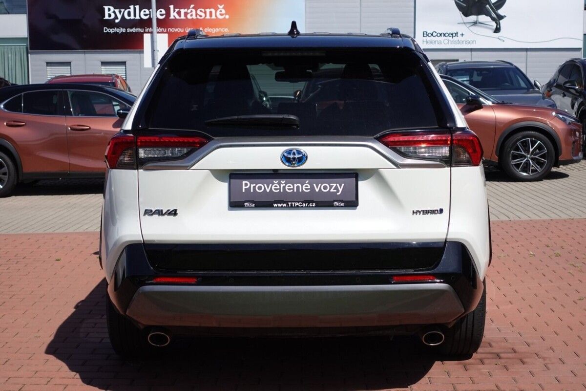 Toyota Rav4, 2,5HSD Selection 4x4 - fotka 5