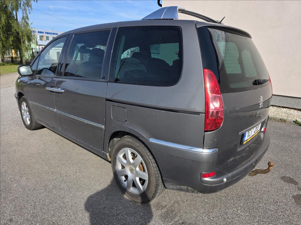Peugeot 807, 2,0 2.0HDI 100KW 8.MÍSTNÝ  2.0 - fotka 4