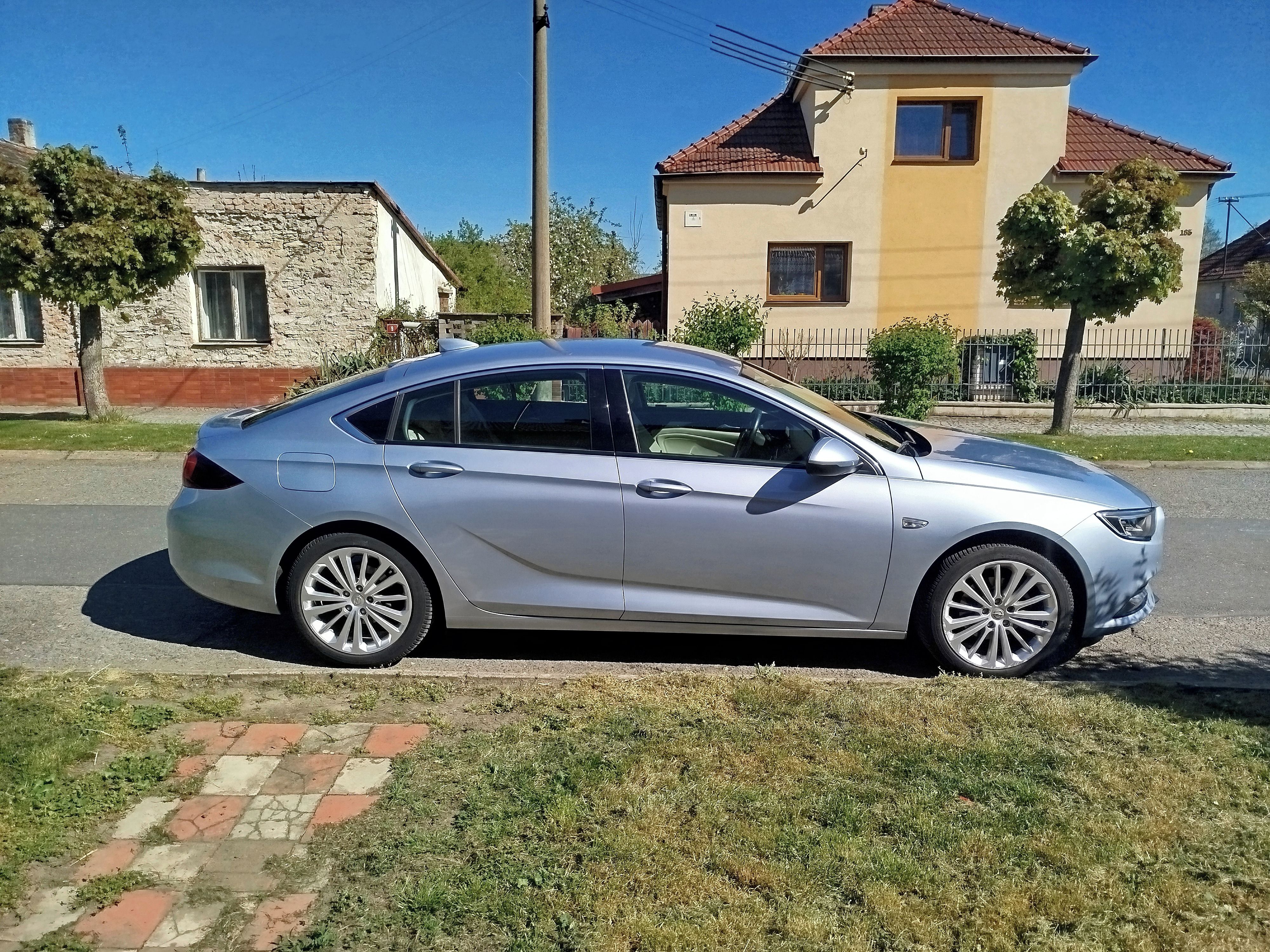 Opel Insignia - fotka 5