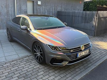 VW Arteon 2.0 TFSi