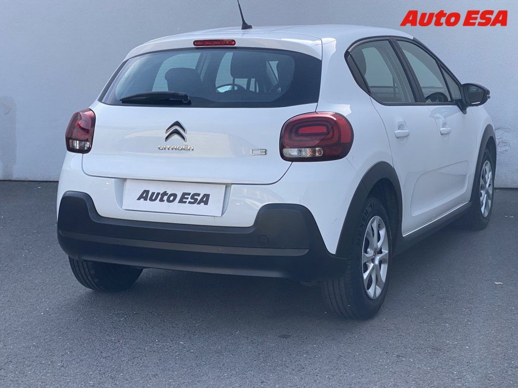 Citroën C3, 1.2,navi - fotka 4