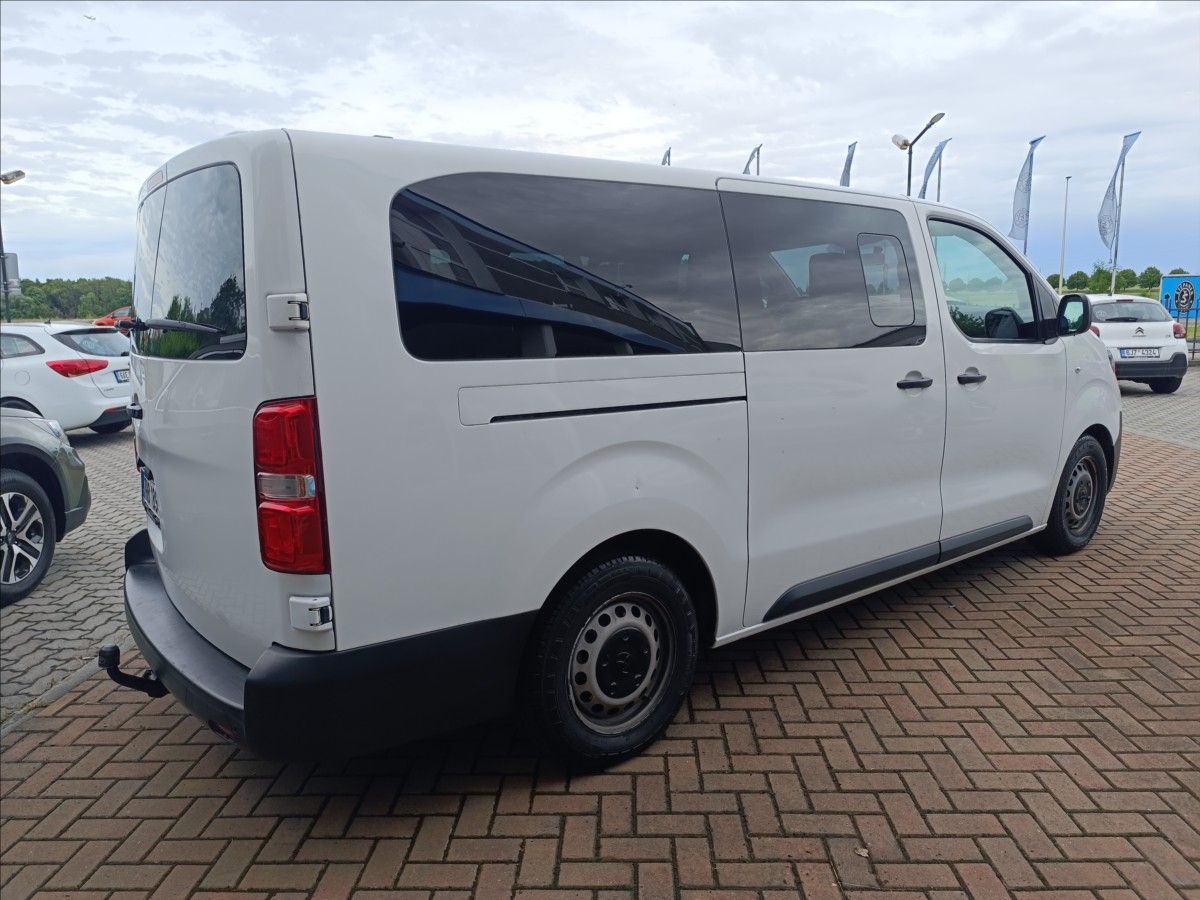 Toyota Proace Verso, 2,0 D 4D - fotka 5