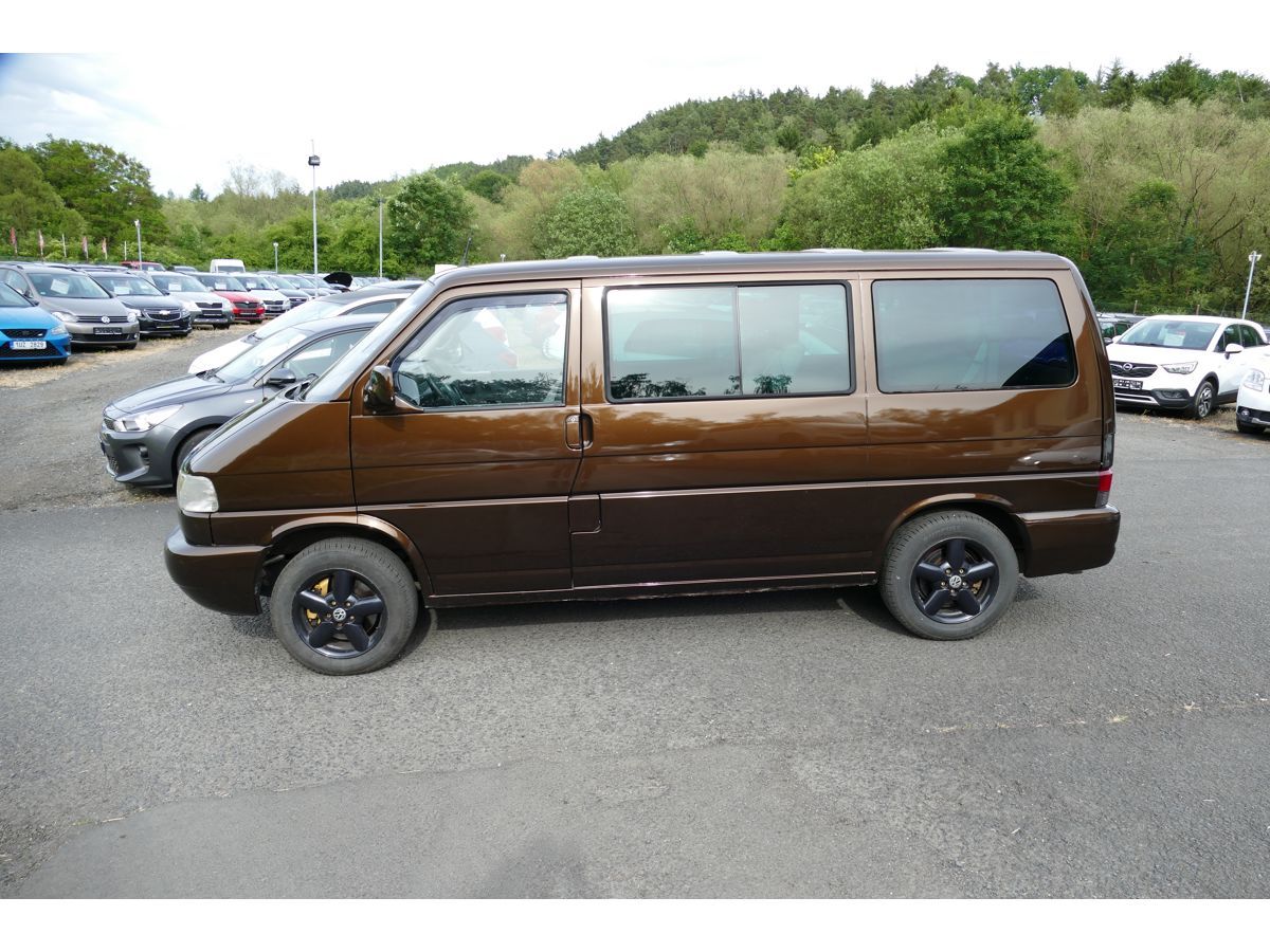 Volkswagen Multivan, 2,5TDI 111KW GENERATION - fotka 5