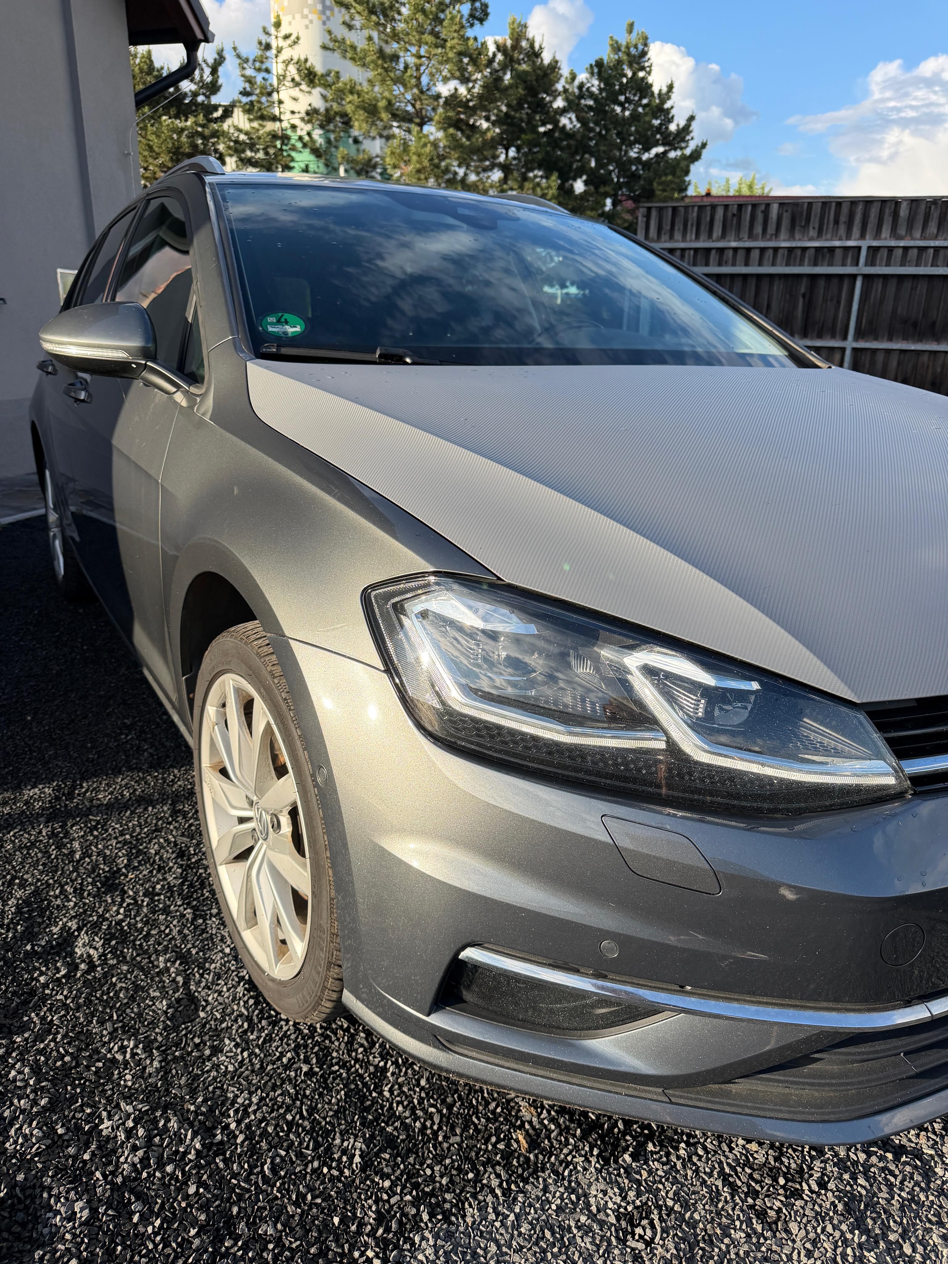 Volkswagen Golf, 2.0 TDI 110 kw DSG Highline - fotka 5