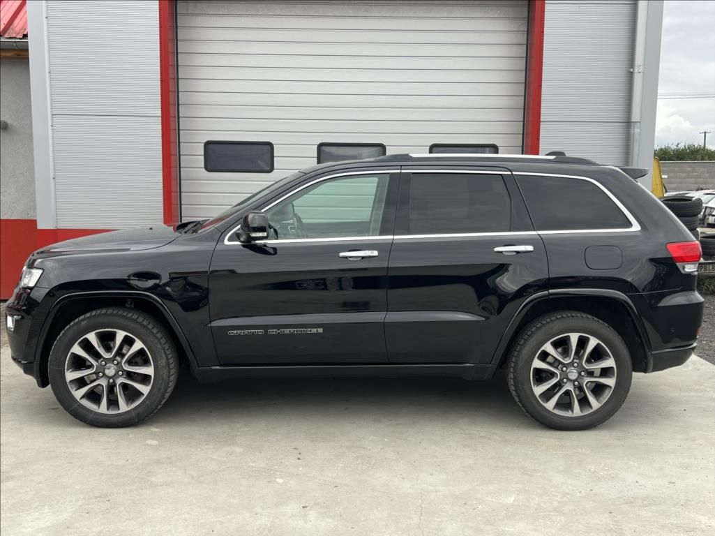 Jeep Grand Cherokee, 3,0 JTD OVERLAND pano. tažné - fotka 2