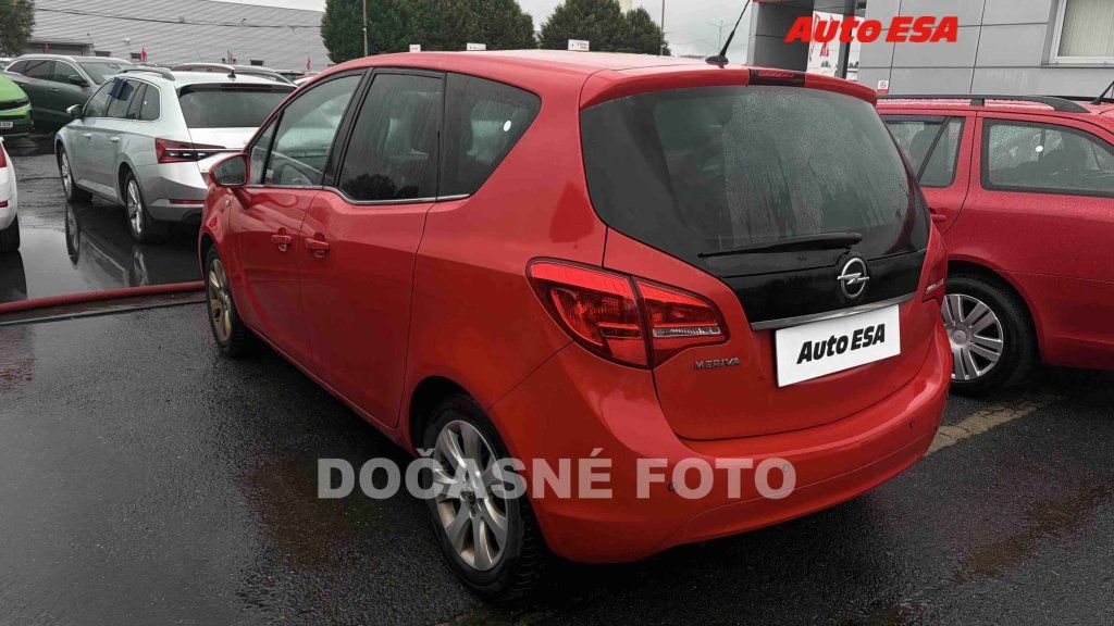 Opel Meriva, 1.4i,1.maj,ČR - fotka 2
