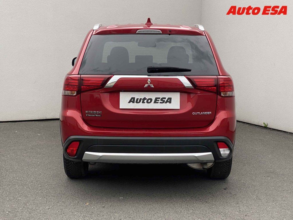 Mitsubishi Outlander, 2.0 - fotka 5