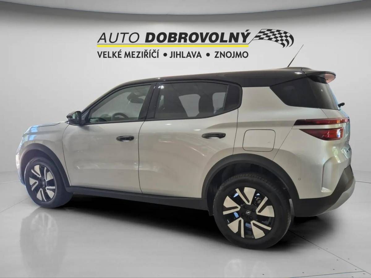 Opel Frontera, GS Hybrid 1.2 TURBO (81kW/110k - fotka 4