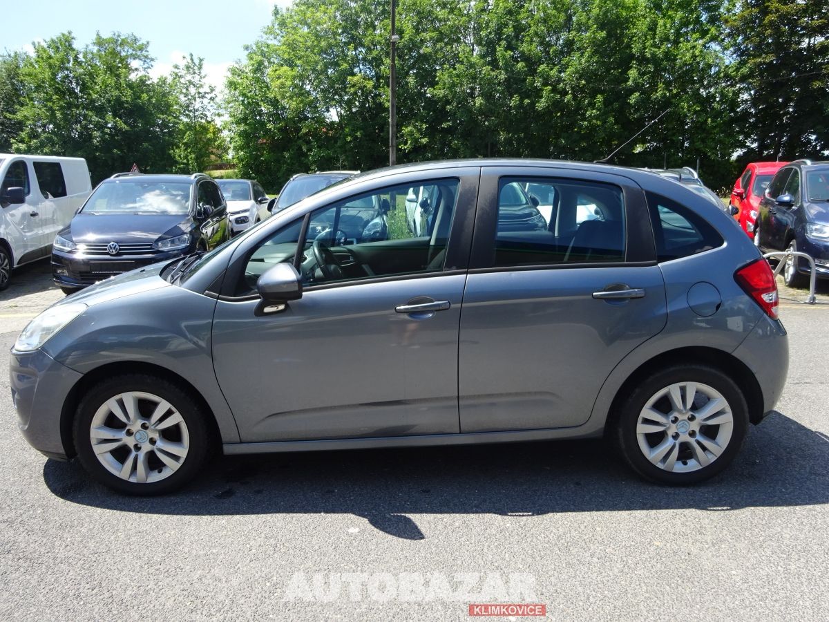 Citroën C3, 1,1 i. GARANCE KM, 1 MAJITEL - fotka 4