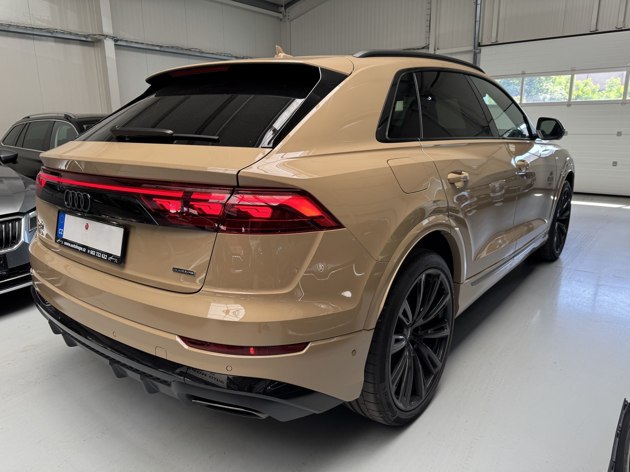 Audi Q8, 50 TDI Quattro S-line - fotka 6