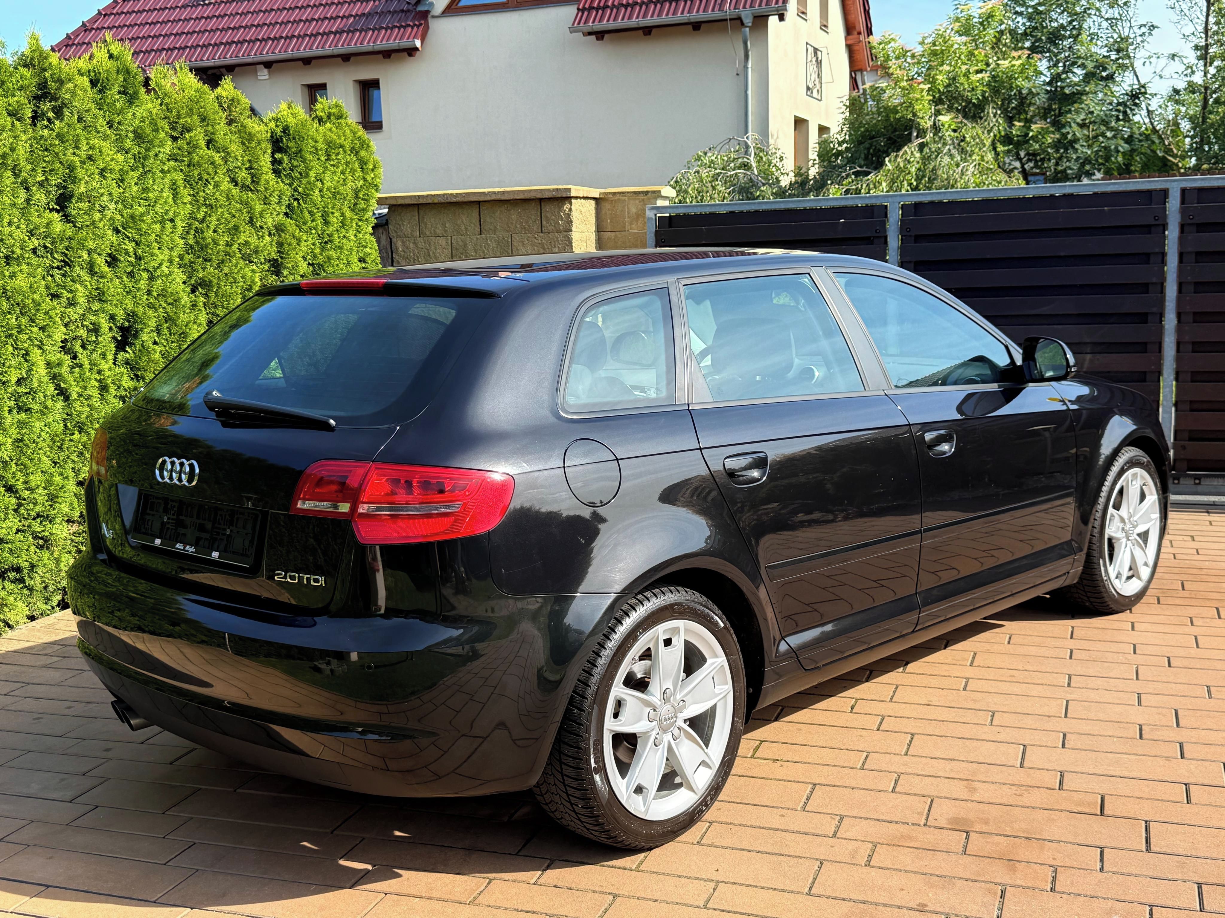 Audi A3, 2.0TDi DSG SPORTBACK Xen 1.Maj - fotka 6