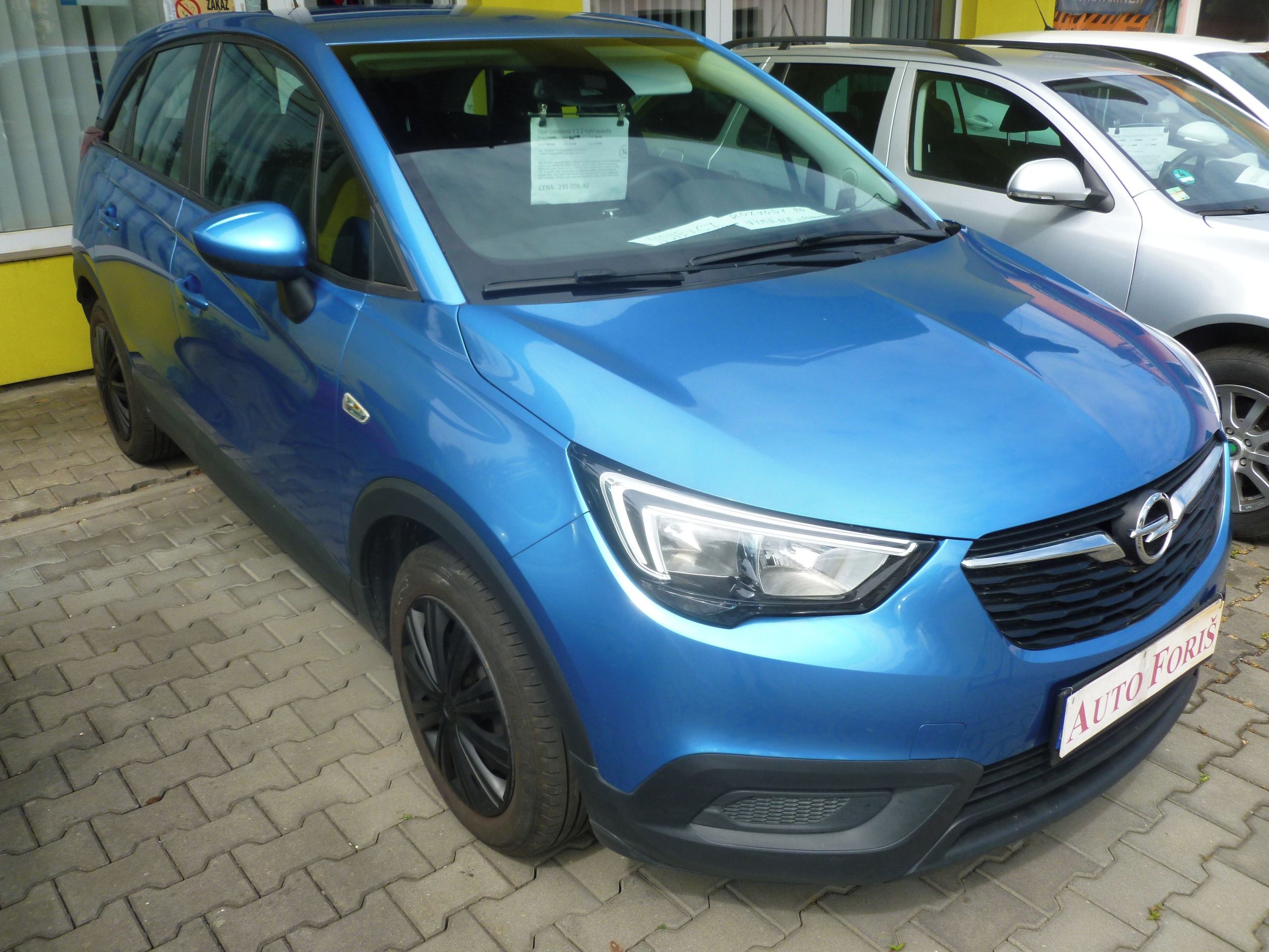 Opel Crossland X, 1.2 ZAK V CZ VYHŘ.SEDADLA - fotka 4