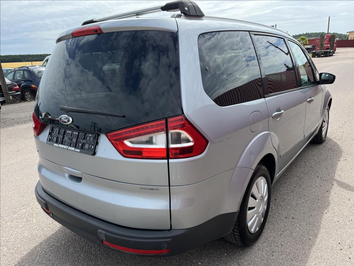 Ford Galaxy, 2.0 TDCi 7.MÍST KLIMA ROZVODY - fotka 6