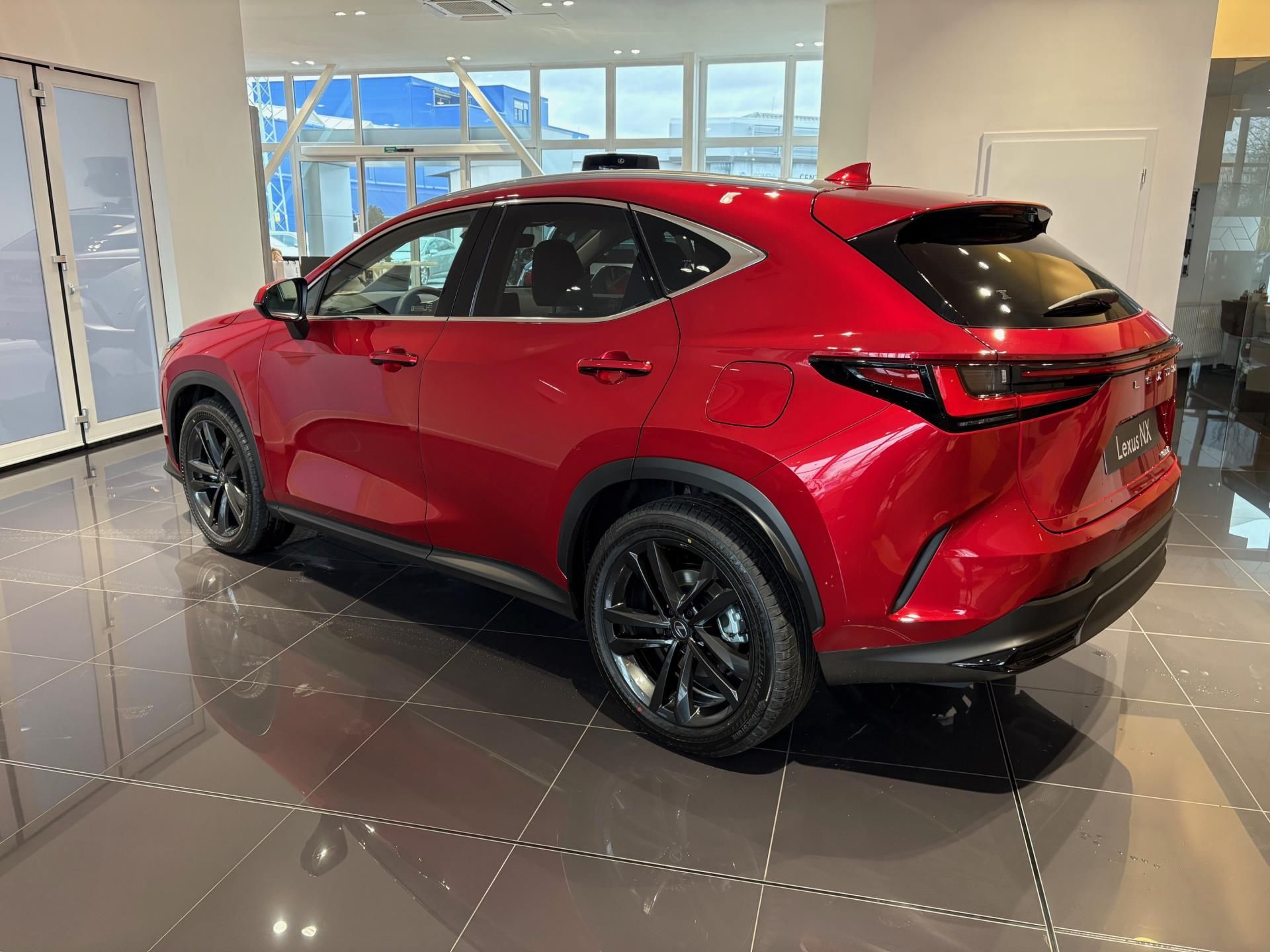 Lexus NX 450h+, Prestige 4x4 - fotka 6