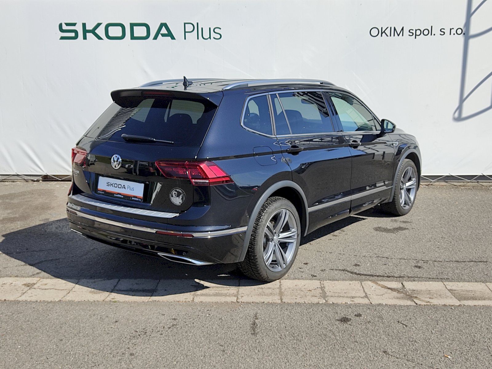 Volkswagen Tiguan Allspace, 1,5 Tsi 110 Kw DSG R-Line - fotka 2