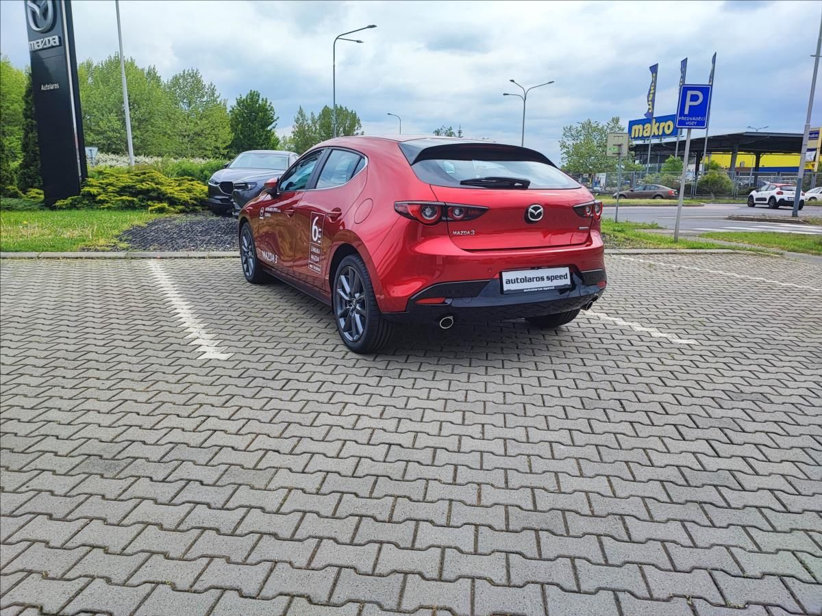 Mazda 3, 2,5 HB e-Skyactiv G140 6MT Cen - fotka 6
