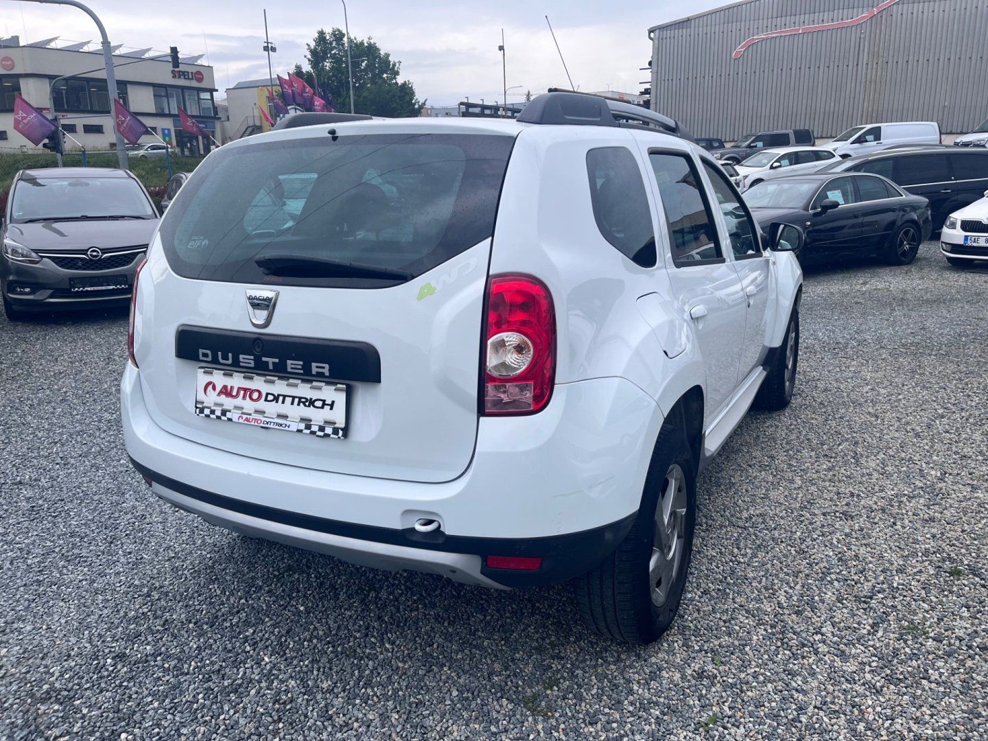 Dacia Duster, 1.6 4X4 - fotka 5