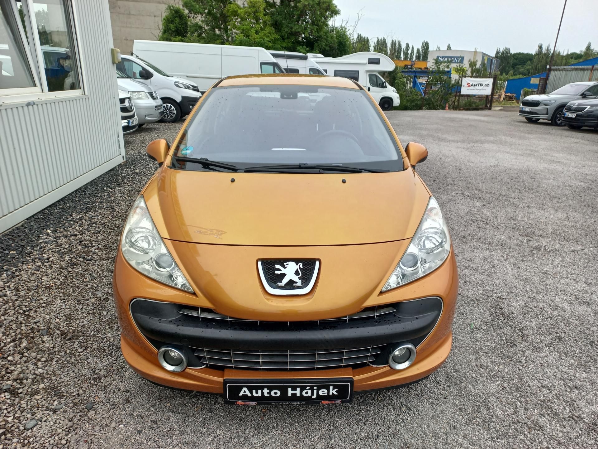 Peugeot 207, 1.4i 65kW - fotka 3