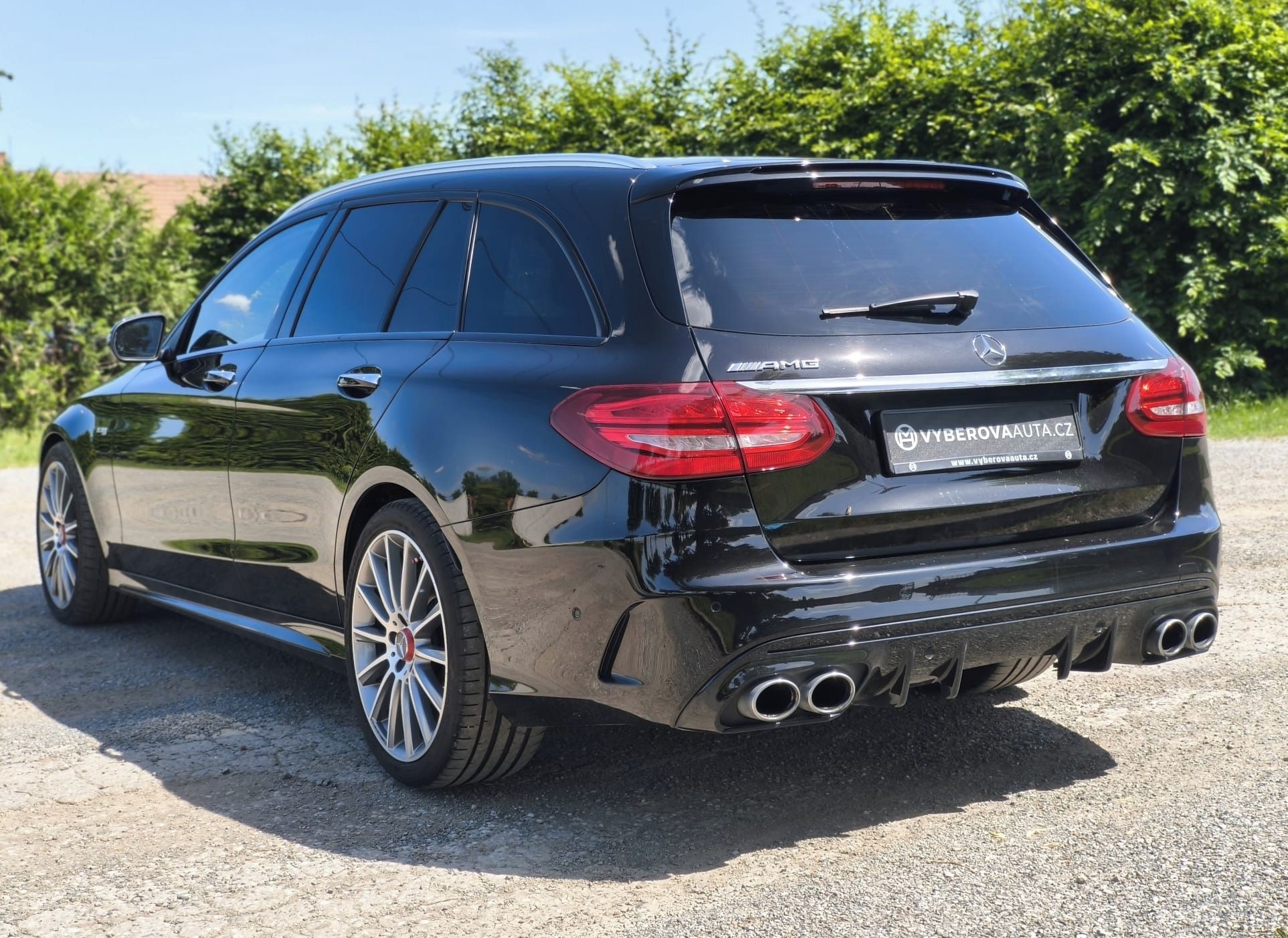 Mercedes-Benz Třídy C, C43 270kW/AMG/4MATIC/Burmester - fotka 3