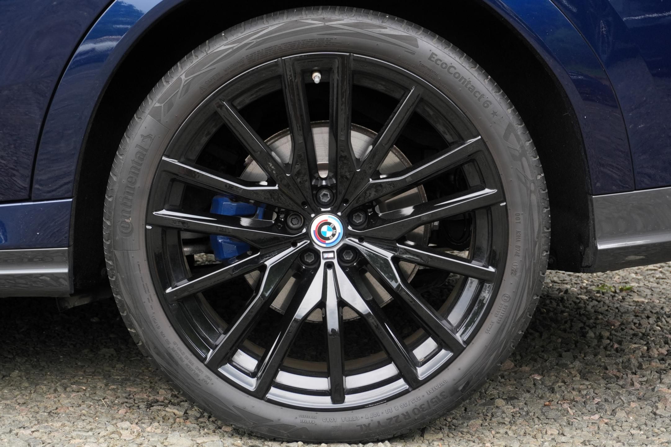 BMW X6, 40i xDrive, ČR, Masáž, Webasto - fotka 5