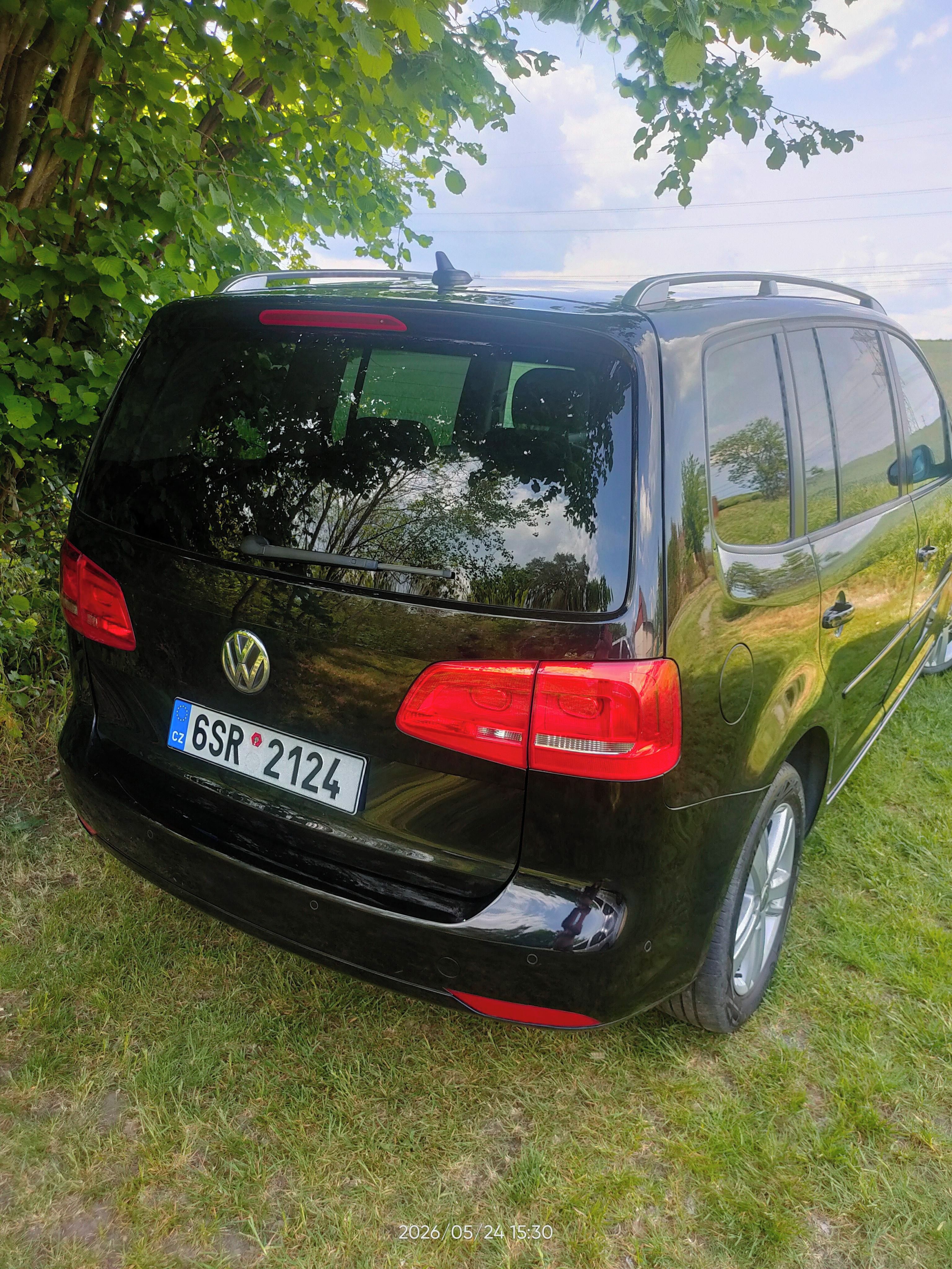 Volkswagen Touran, 1.6tdi 77kw webasco serviska - fotka 3