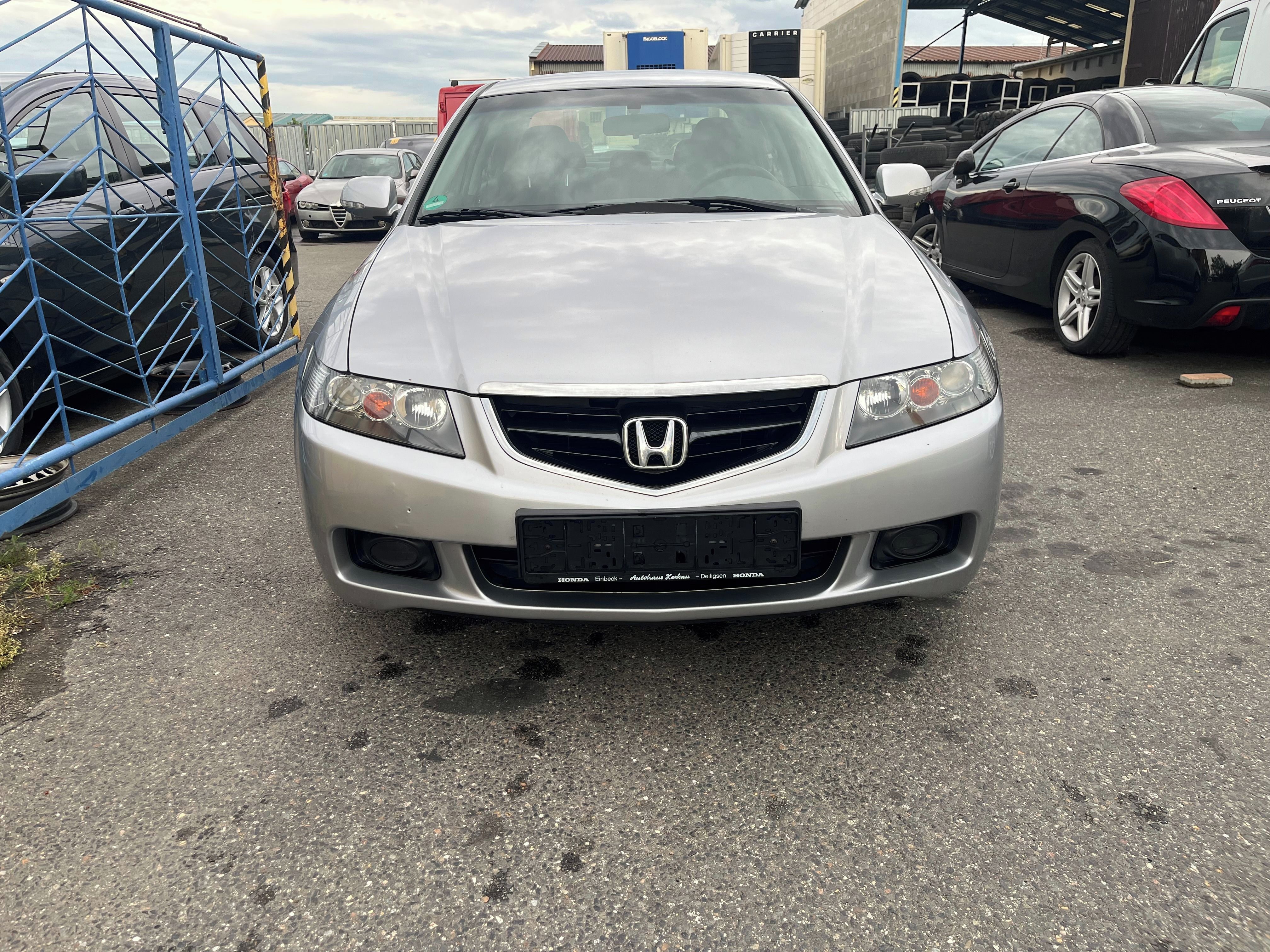 Honda Accord, Honda Accord, 2.0 i-VTEC - fotka 4