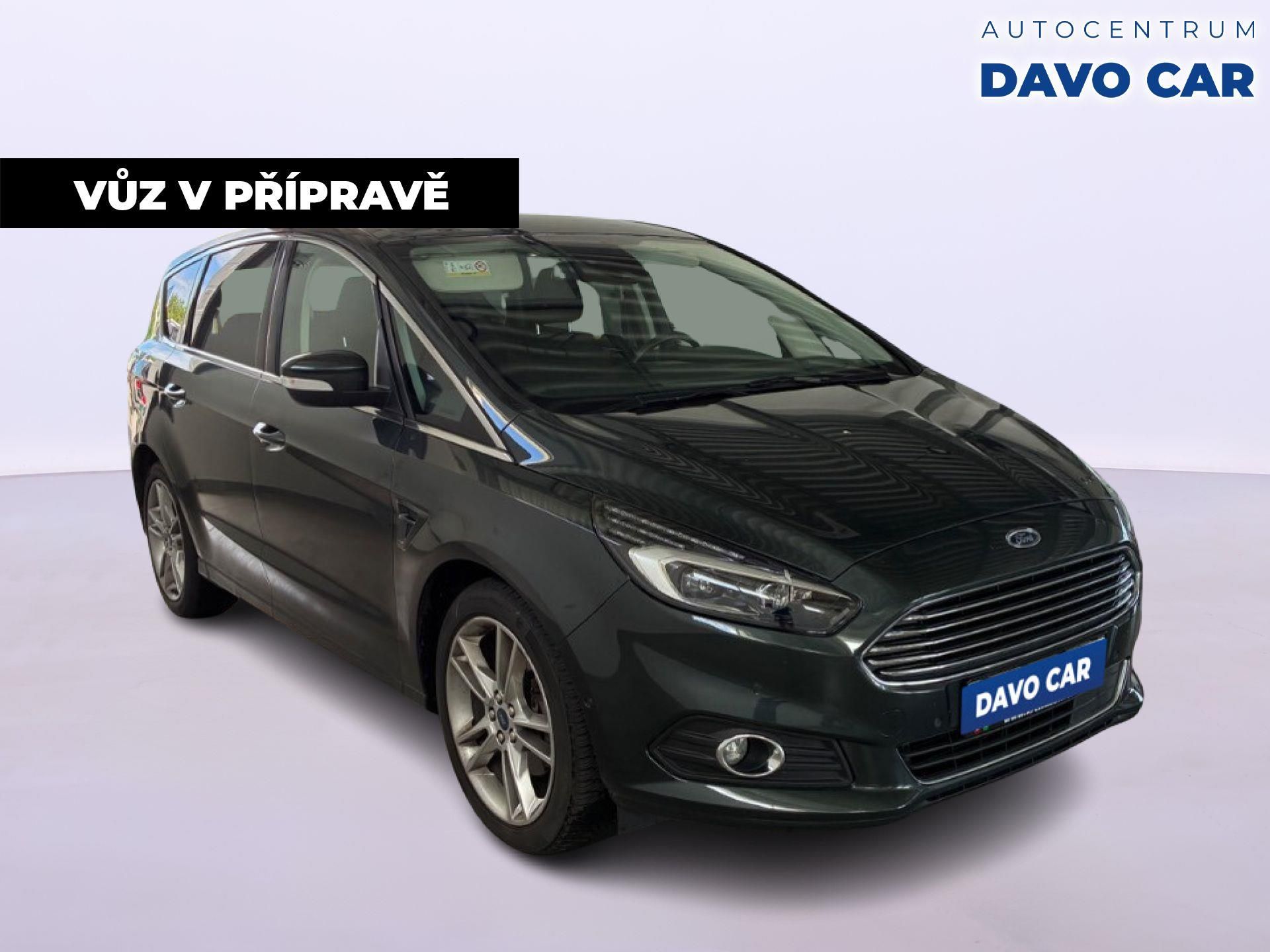 Ford S-MAX, 2,0 TDCI Titanium 140 KW - fotka 2