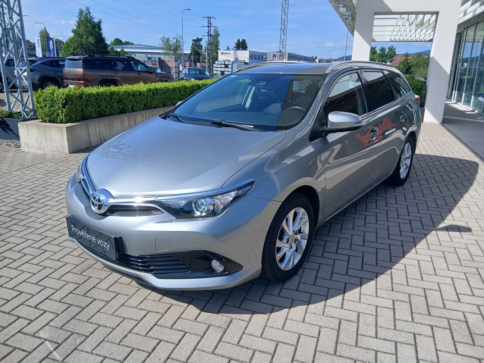 Toyota Auris, 1.6 VVTi Active Trend Plus TZ - fotka 2