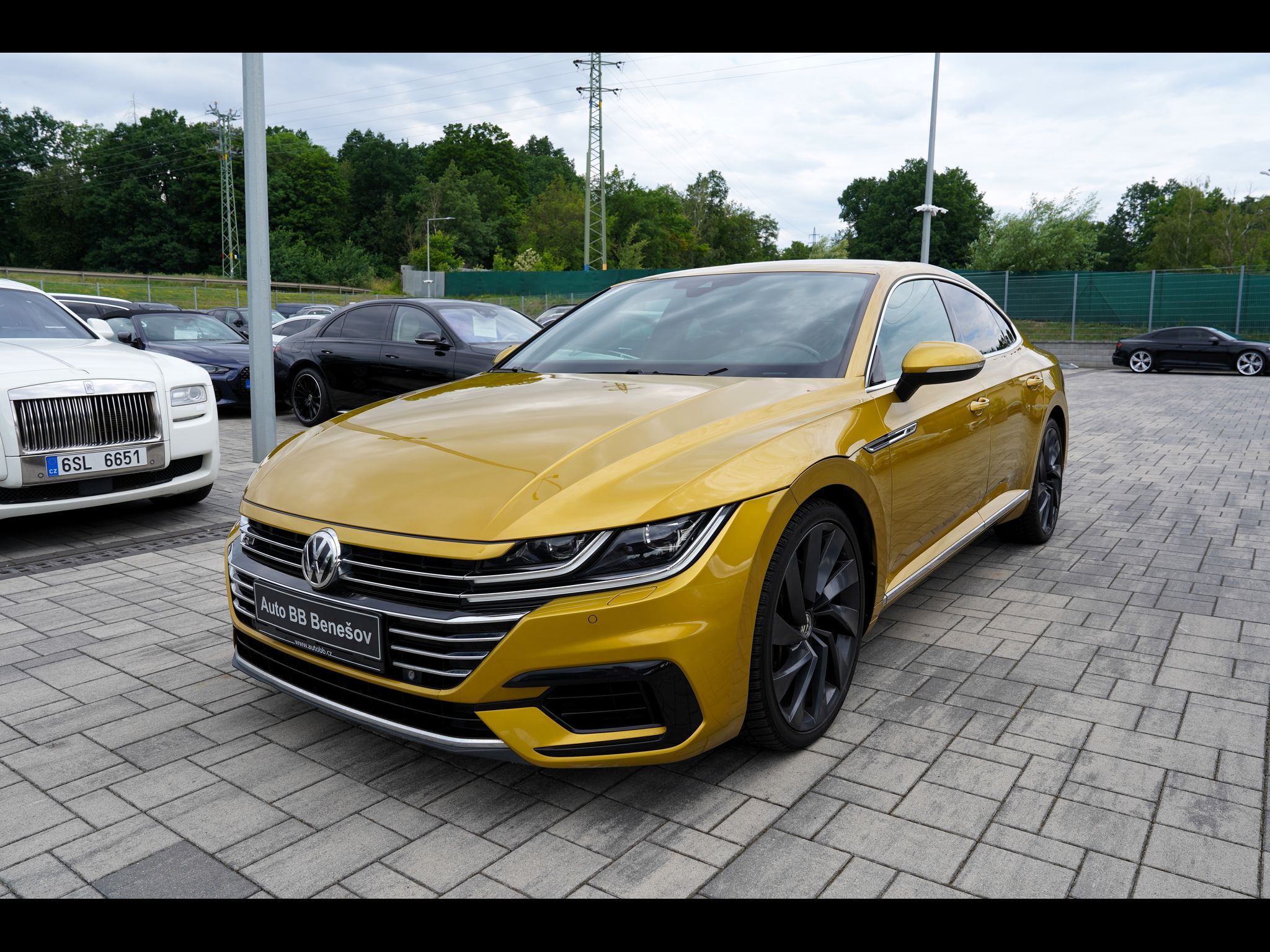 Volkswagen Arteon, 2.0 TSI 4Motion/DSG/R-line - fotka 2
