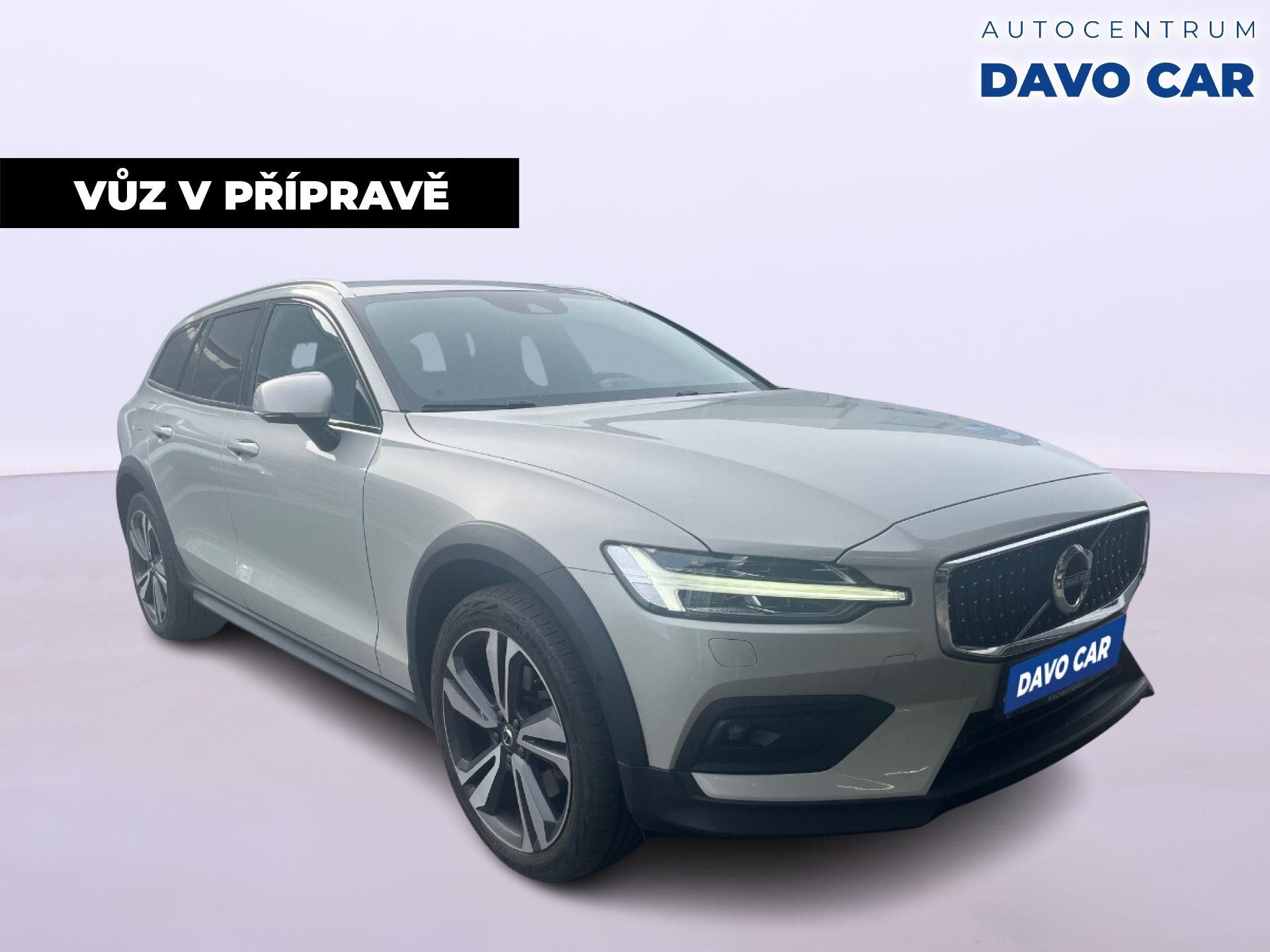 Volvo V60, 2,0 D4 AWD CZ Cross Country - fotka 2