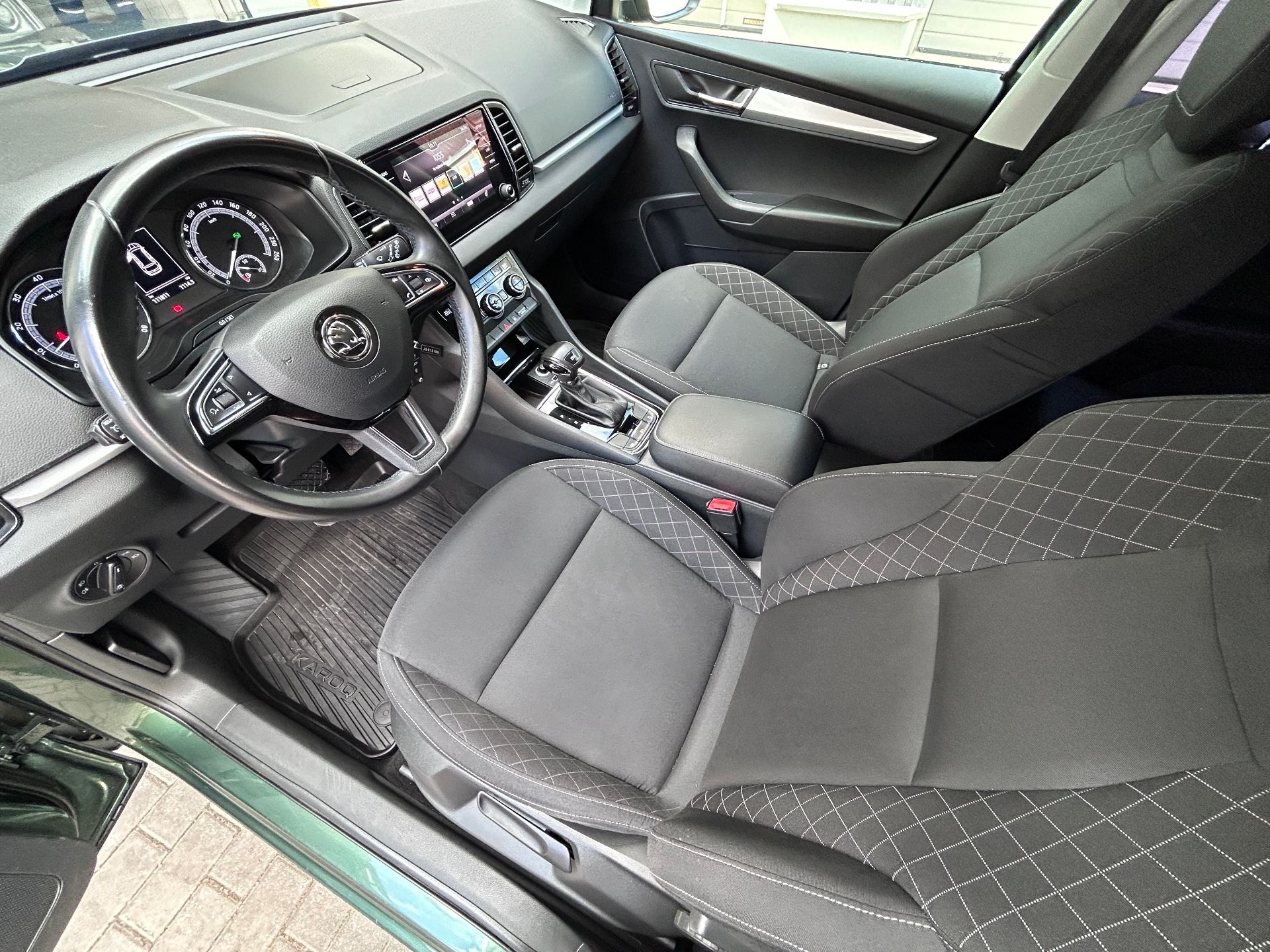 Škoda Karoq, KAROQ 1.5 TSI 110 kW ACT Ambit - fotka 6