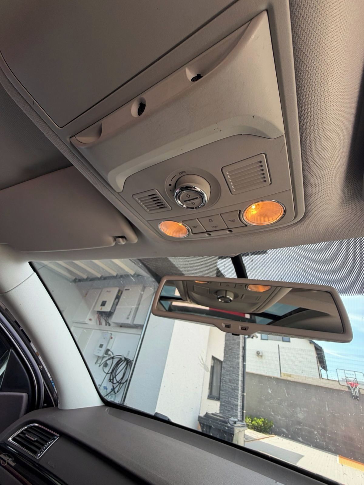 Škoda Superb, 2.0TDI 4x4 DSG Laurin&Klement - fotka 6