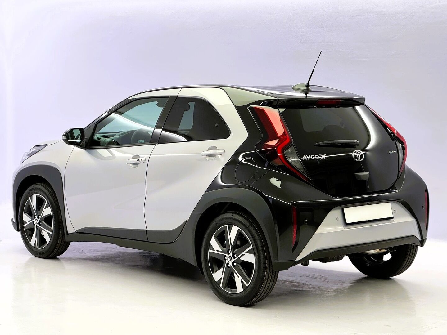 Toyota Aygo, 1,5   X Style 2026 - fotka 5