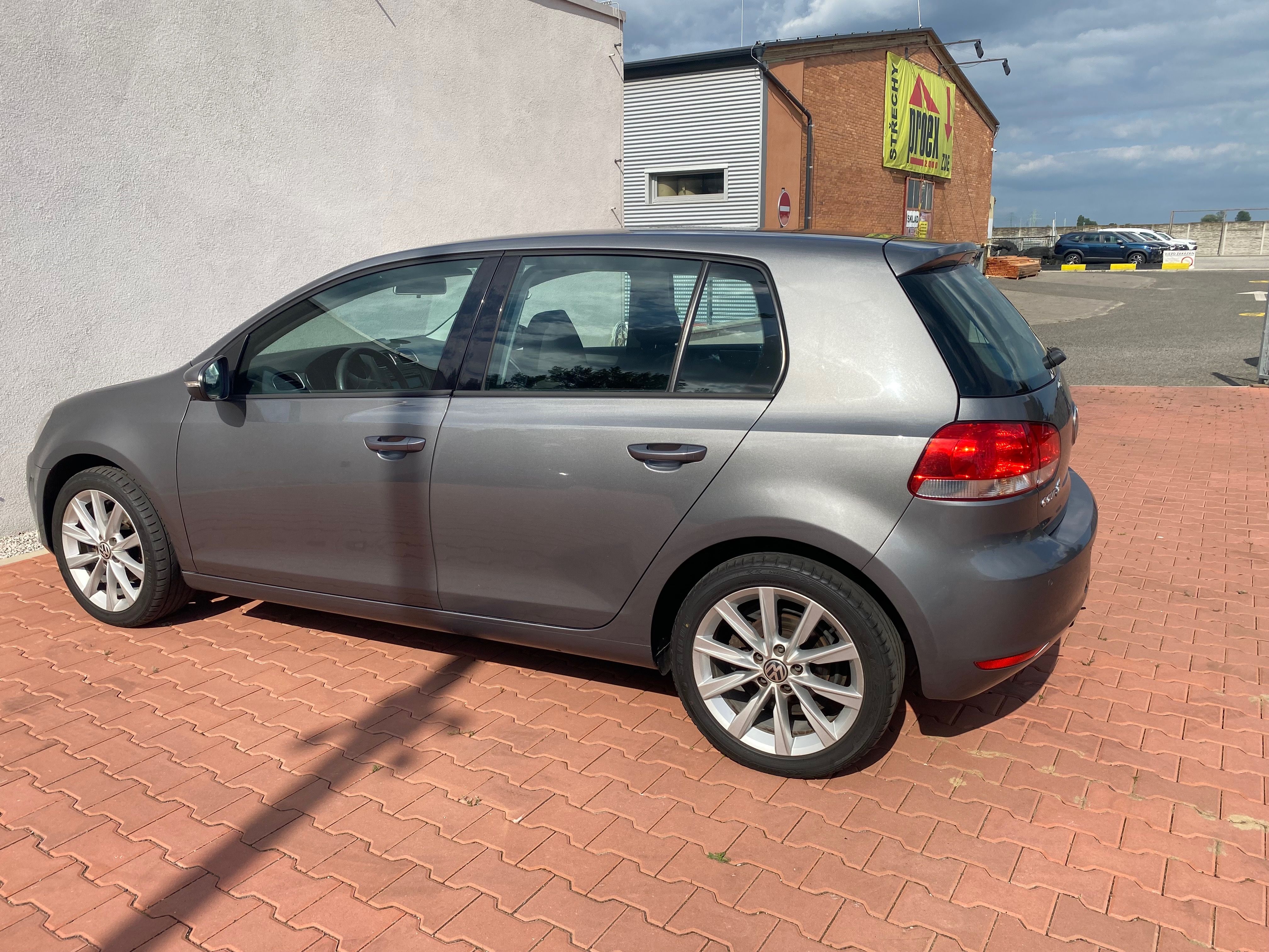 Volkswagen Golf - fotka 6