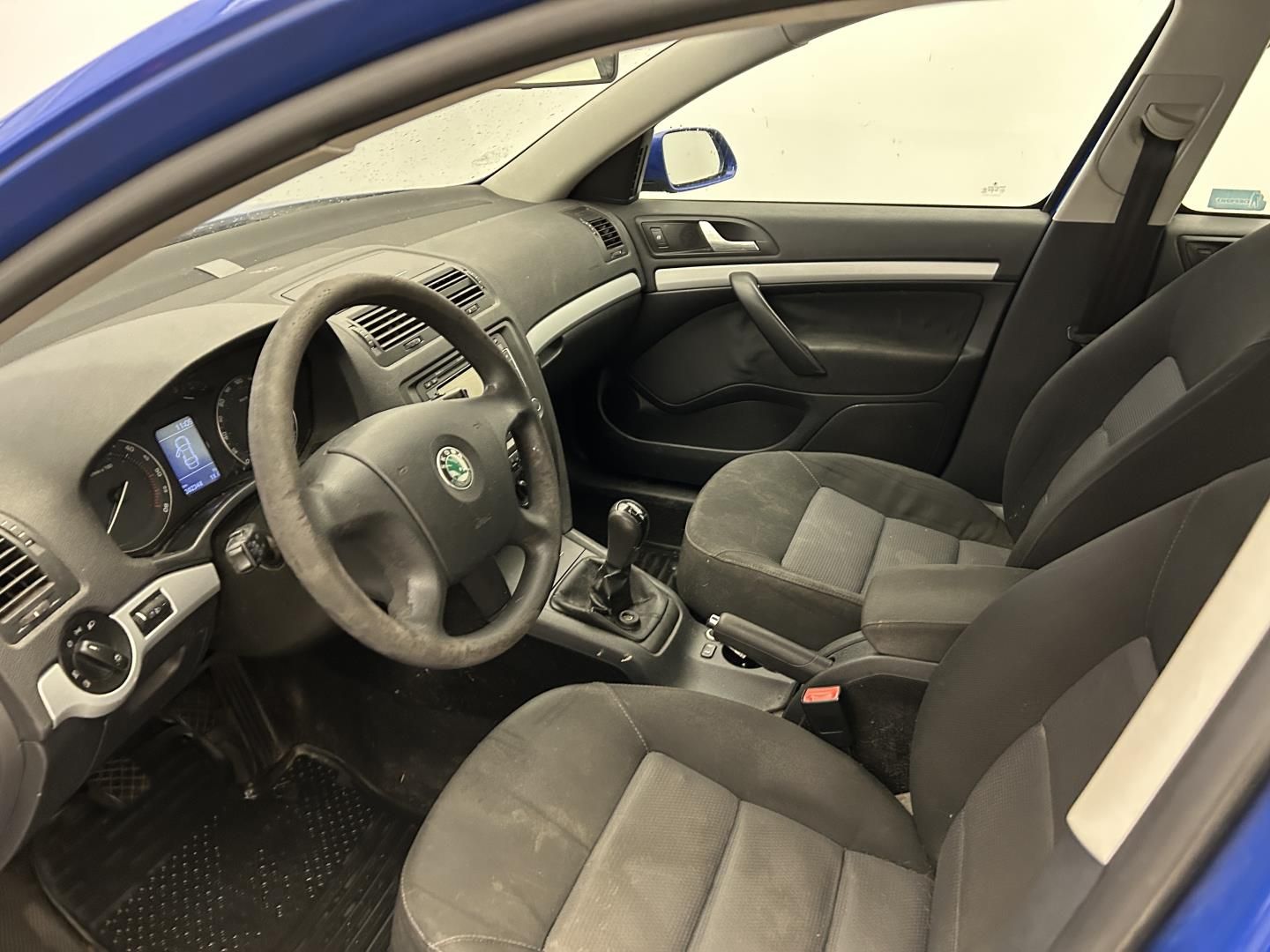 Škoda Octavia, 2.0TDI 103kW Ambition - fotka 6