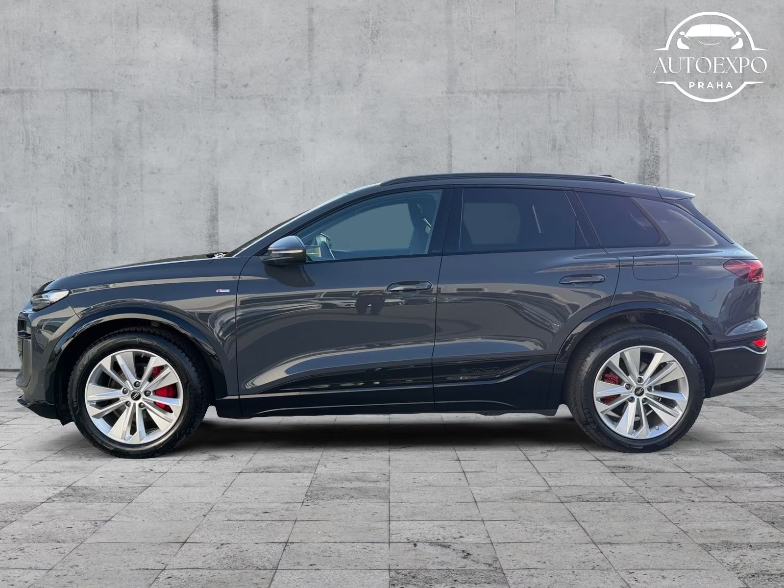 Audi Q6 e-tron, perf. S-LINE MATRIX - fotka 2