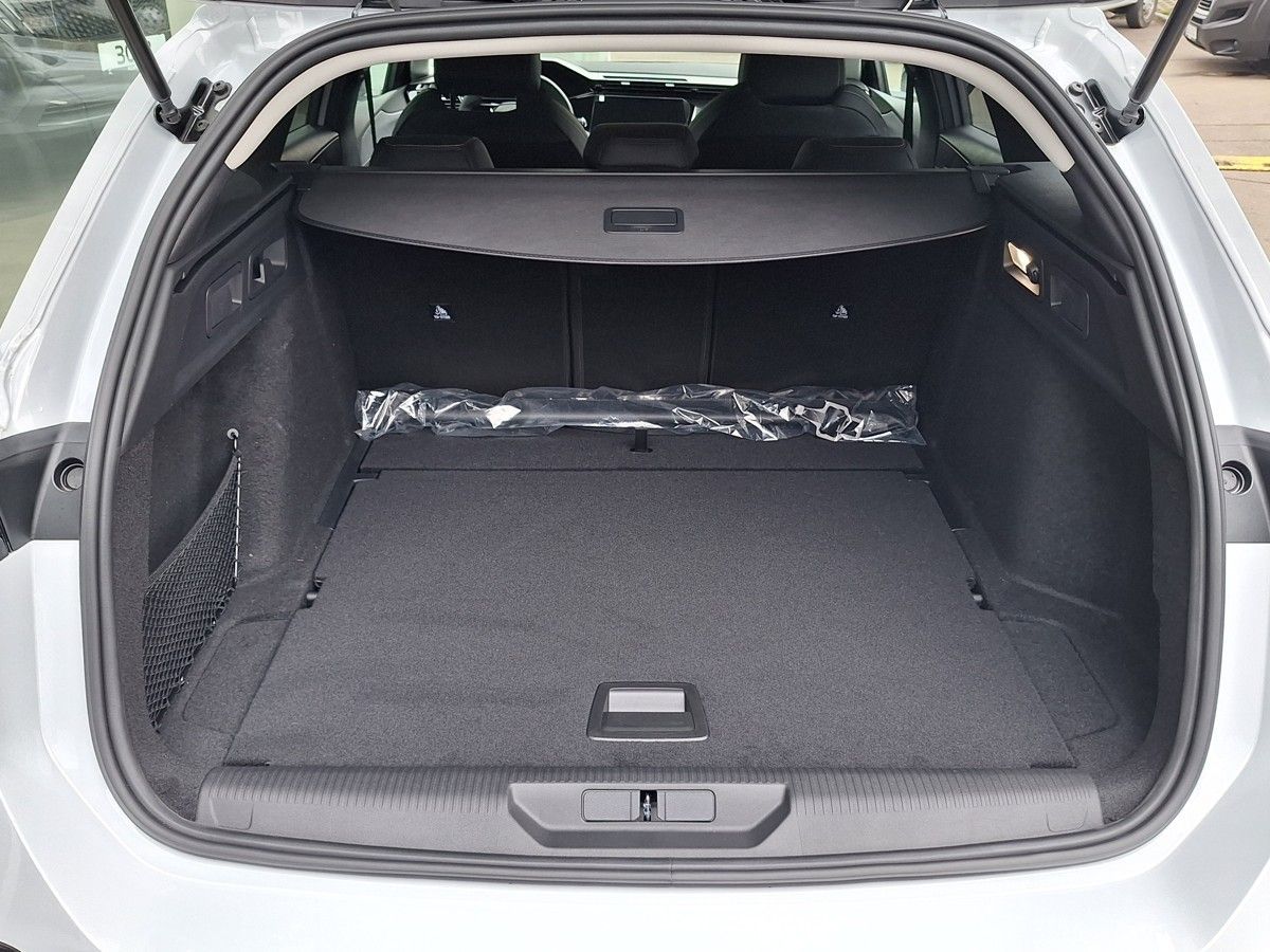 Peugeot 308, SW ALLURE Hybrid 145 e-DCS6 - fotka 6