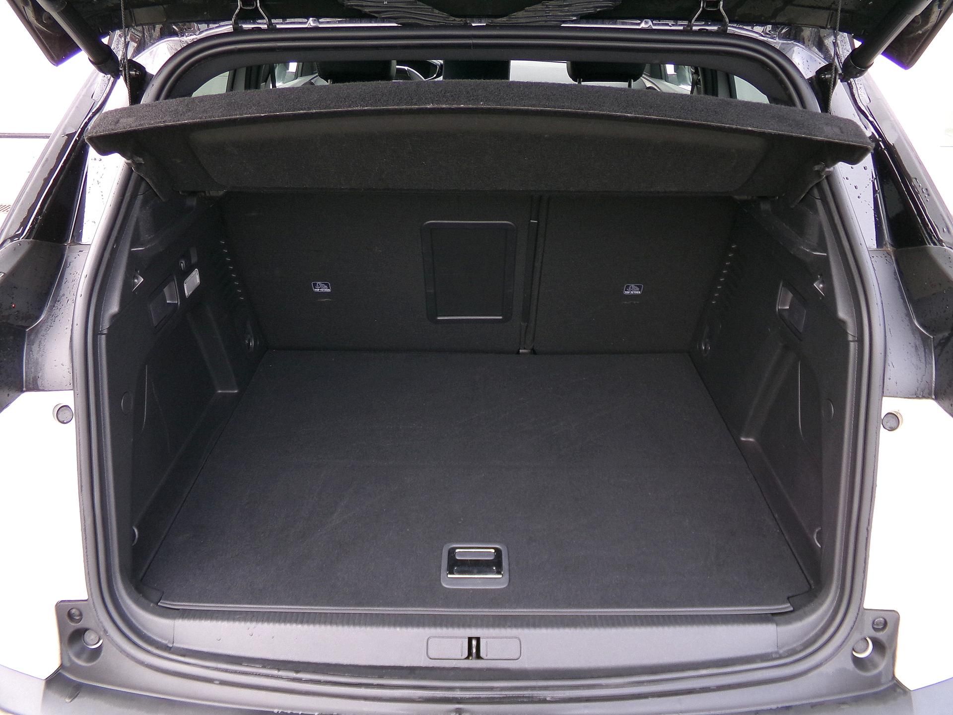 Peugeot 3008, GT 1,6 PT PHEV 165 kW EAT8 - fotka 5