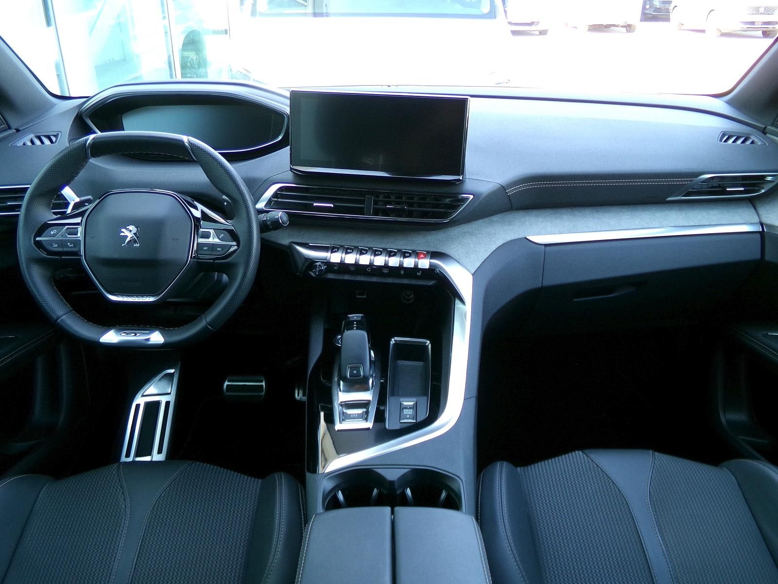 Peugeot 3008, GT 1.5 BlueHDi 96kW AT8 - fotka 2