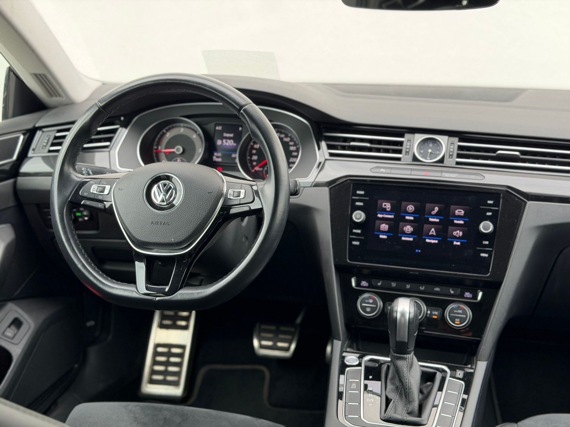 Volkswagen Arteon, 2.0TDi 140kW DSG ELEGANCE - fotka 5
