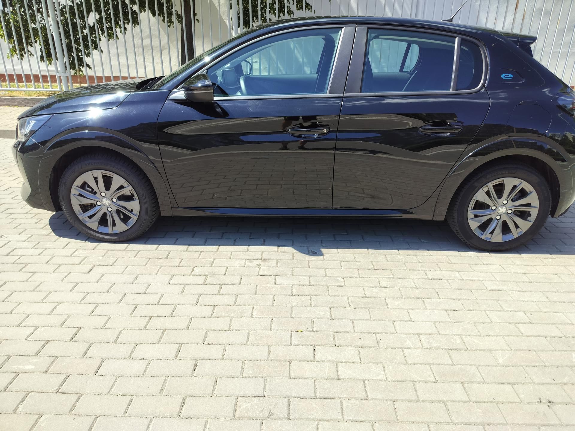 Peugeot 208, e, navigace, SOH 95% - fotka 4
