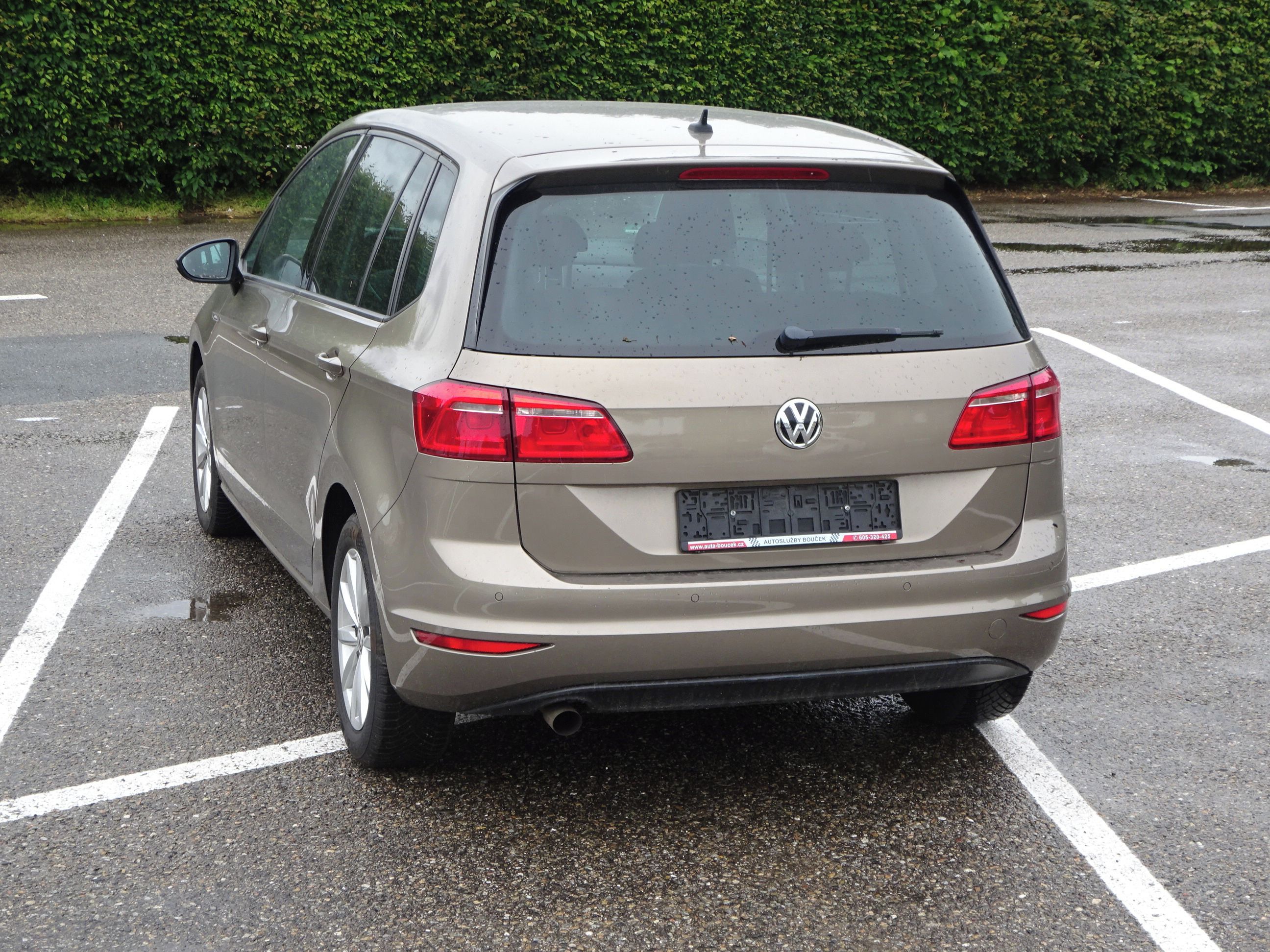 Volkswagen Golf Sportsvan, 1.2 TSI (81 KW) 6 rych.servis - fotka 4